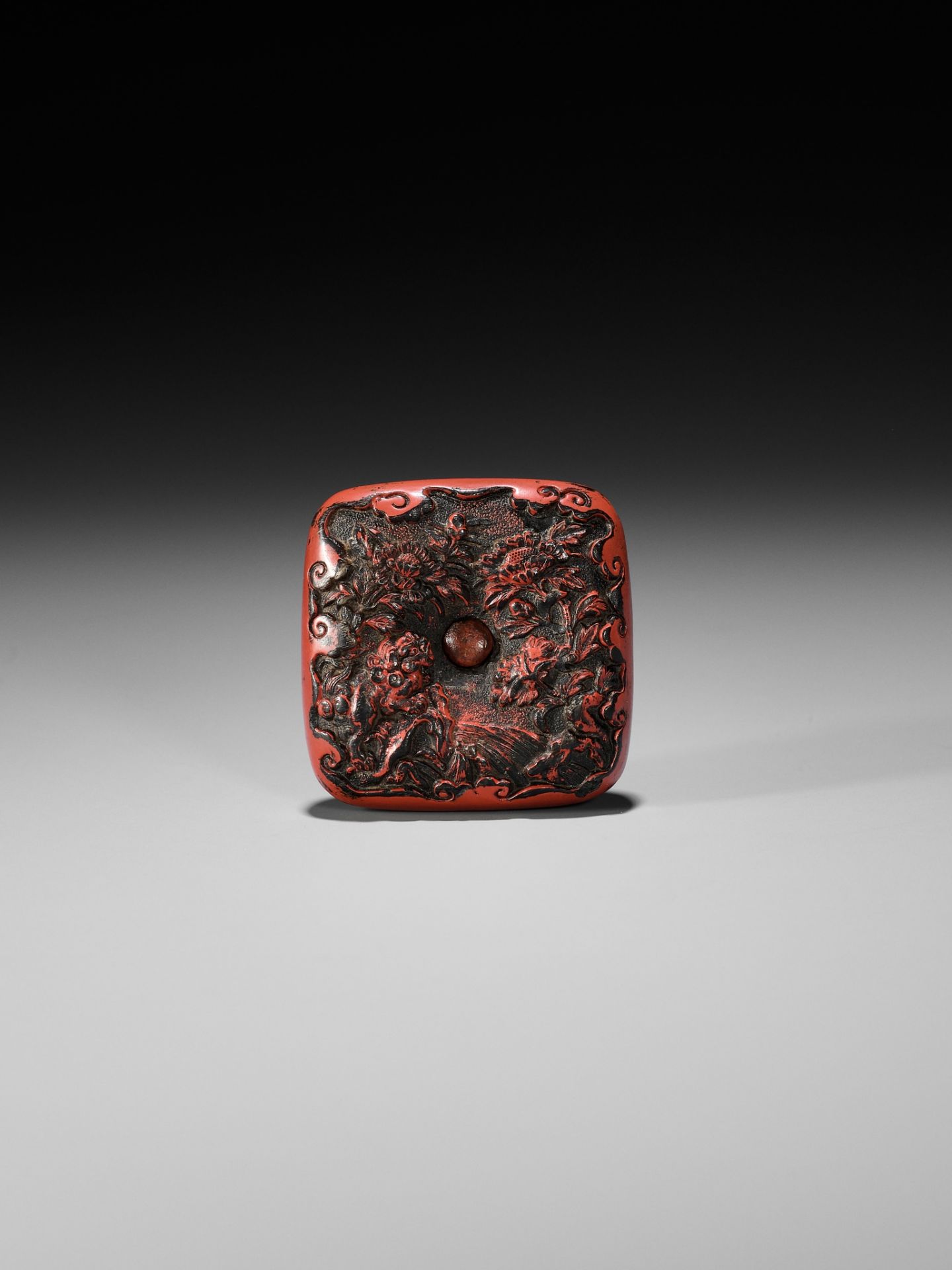 A NEGORO LACQUER NETSUKE DEPICTING SHISHI NO SAKA OTOSHI - Image 2 of 8