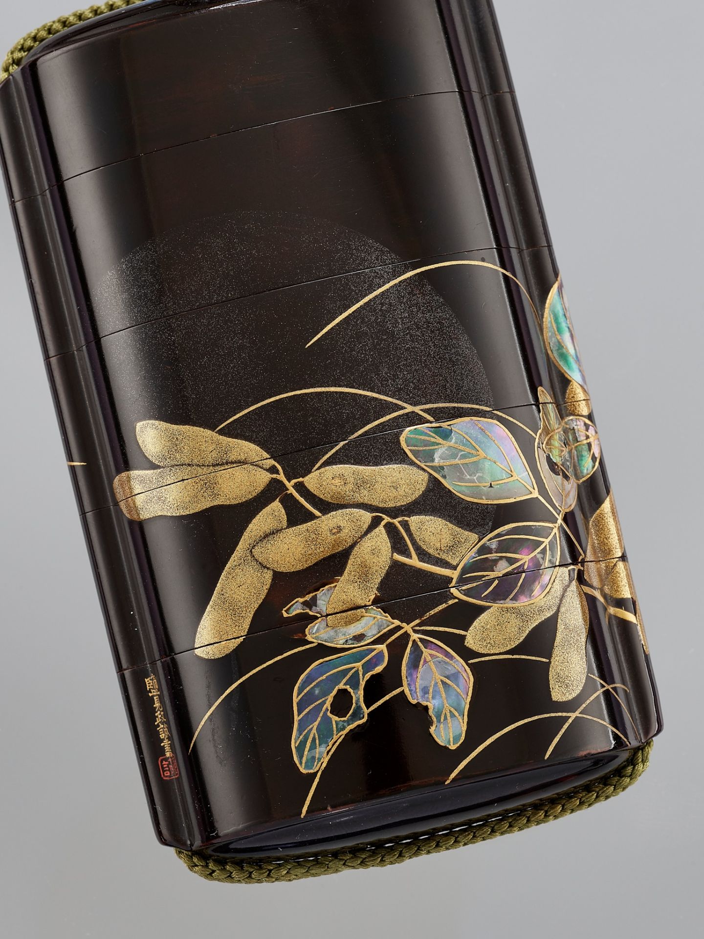 SHIOMI MASANARI: A FINE INLAID BLACK LACQUER FOUR-CASE INRO DEPICTING A RABBIT AND SILVER MOON - Image 2 of 7