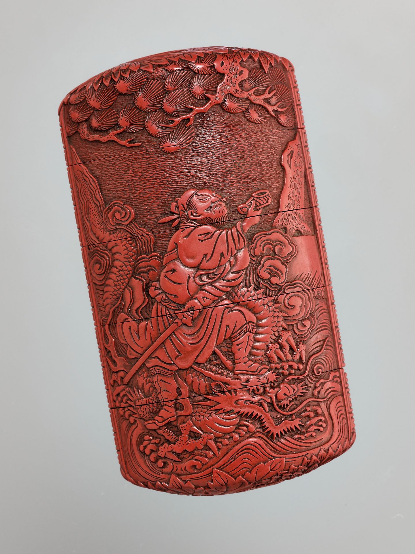 A FINE TSUISHU FOUR-CASE LACQUER INRO WITH CHORYO AND KOSEKIKO, WITH EN SUITE NETSUKE AND OJIME - Image 6 of 10