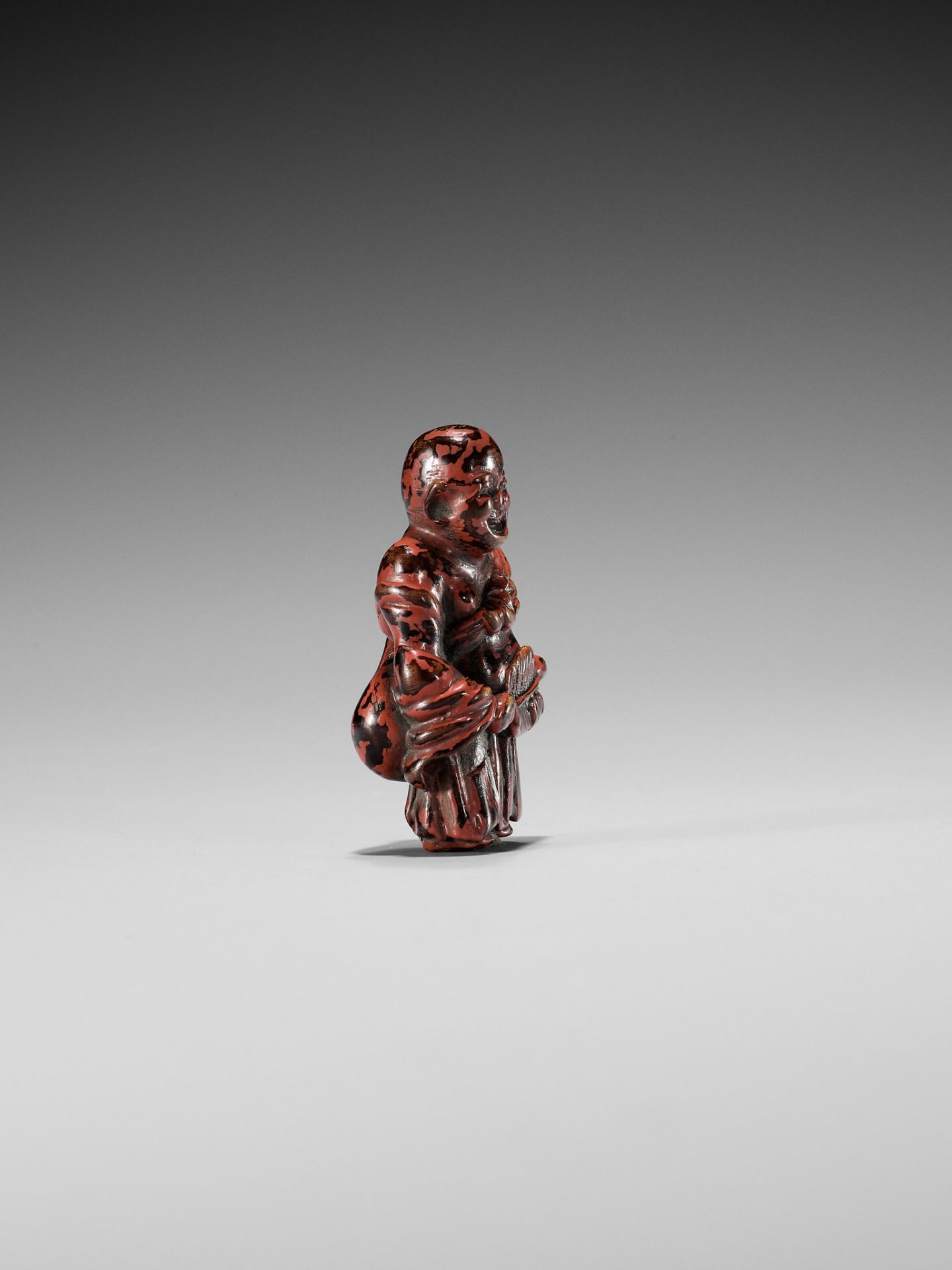 A NEGORO LACQUER NETSUKE OF HOTEI - Image 6 of 9