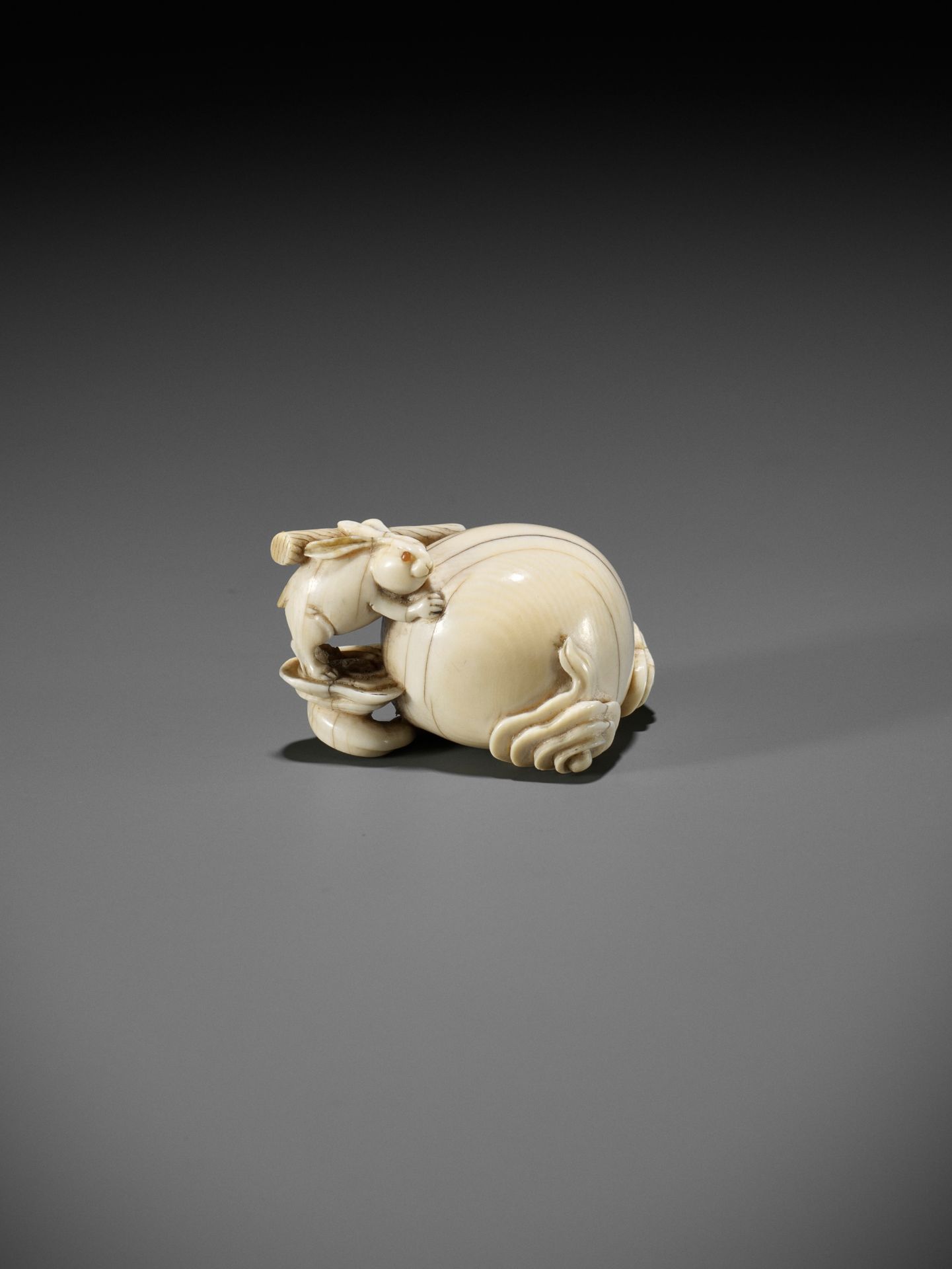 MASAHIRO: AN OSAKA SCHOOL IVORY NETSUKE OF THE LUNAR HARE - Image 2 of 13