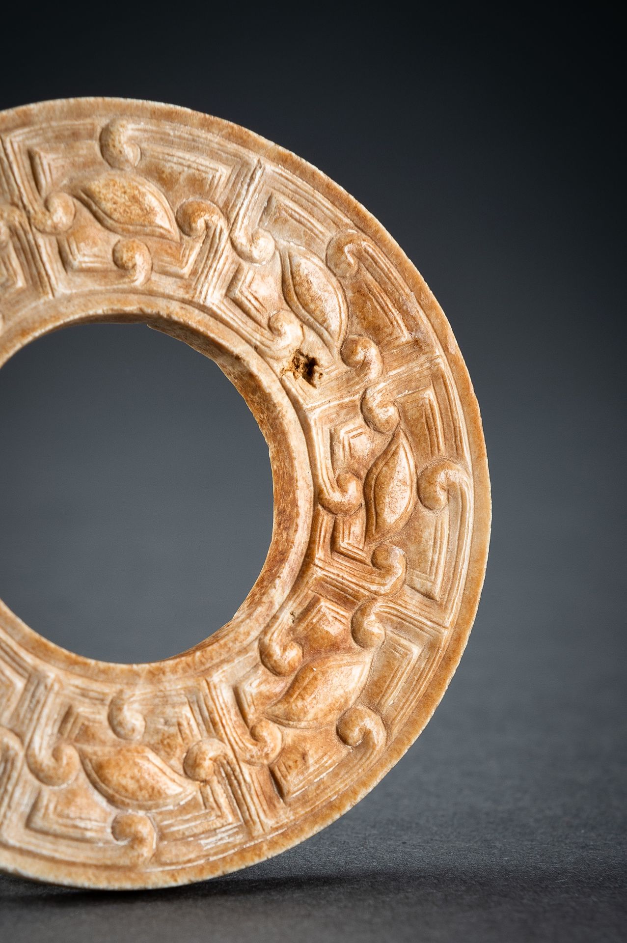 A SMALL OCHRE JADE ARCHAISTIC BI DISC, QING - Image 5 of 15