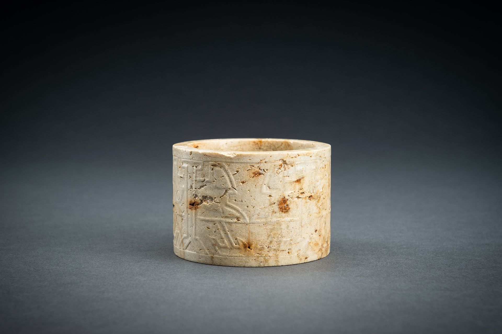 AN ARCHAISTIC JADE CONG, QING DYNASTY OR EARLIER - Image 10 of 14