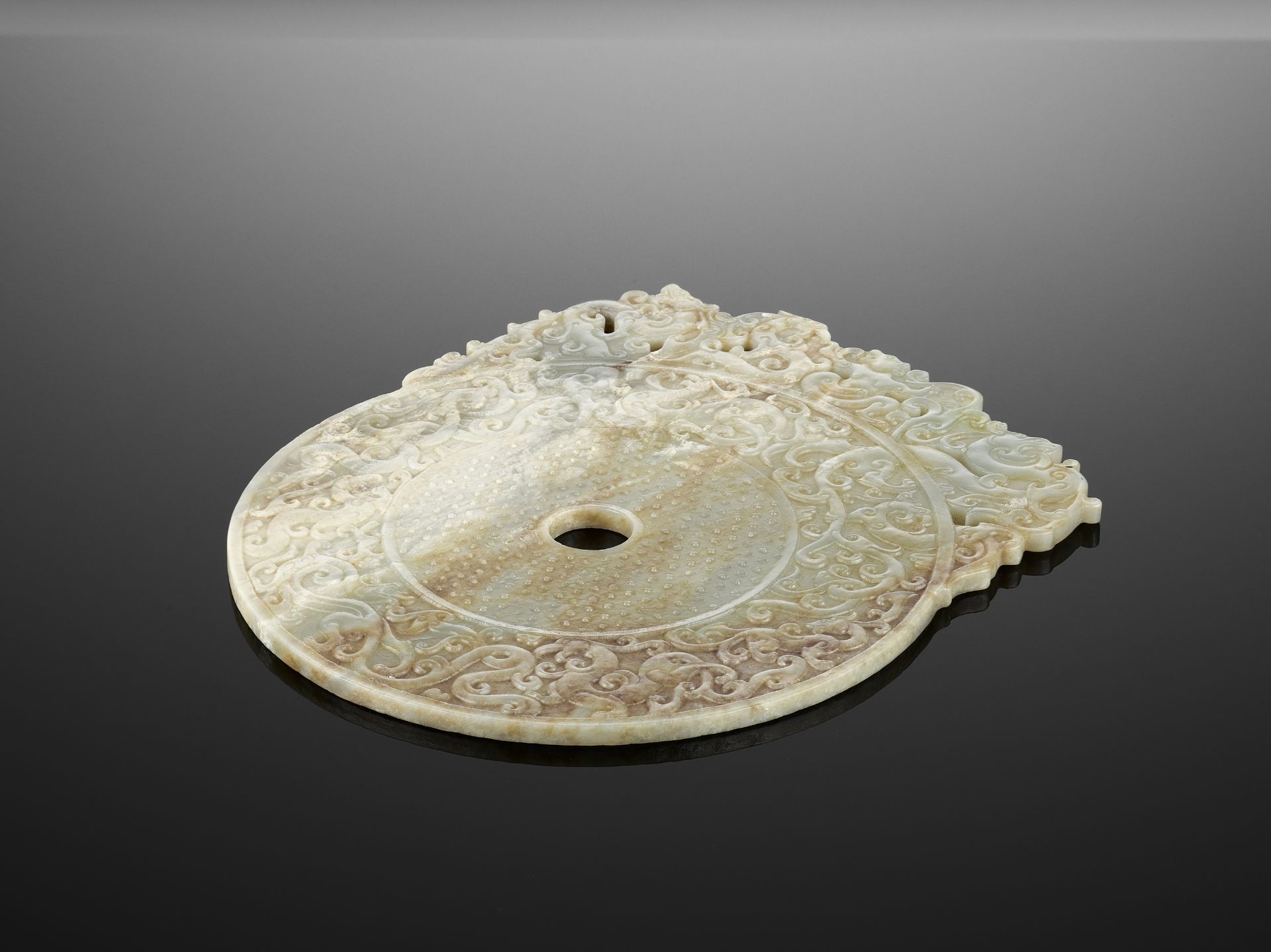 AN ARCHAISTIC BI DISC WITH PHOENIXES AND CHILONG - Image 19 of 21