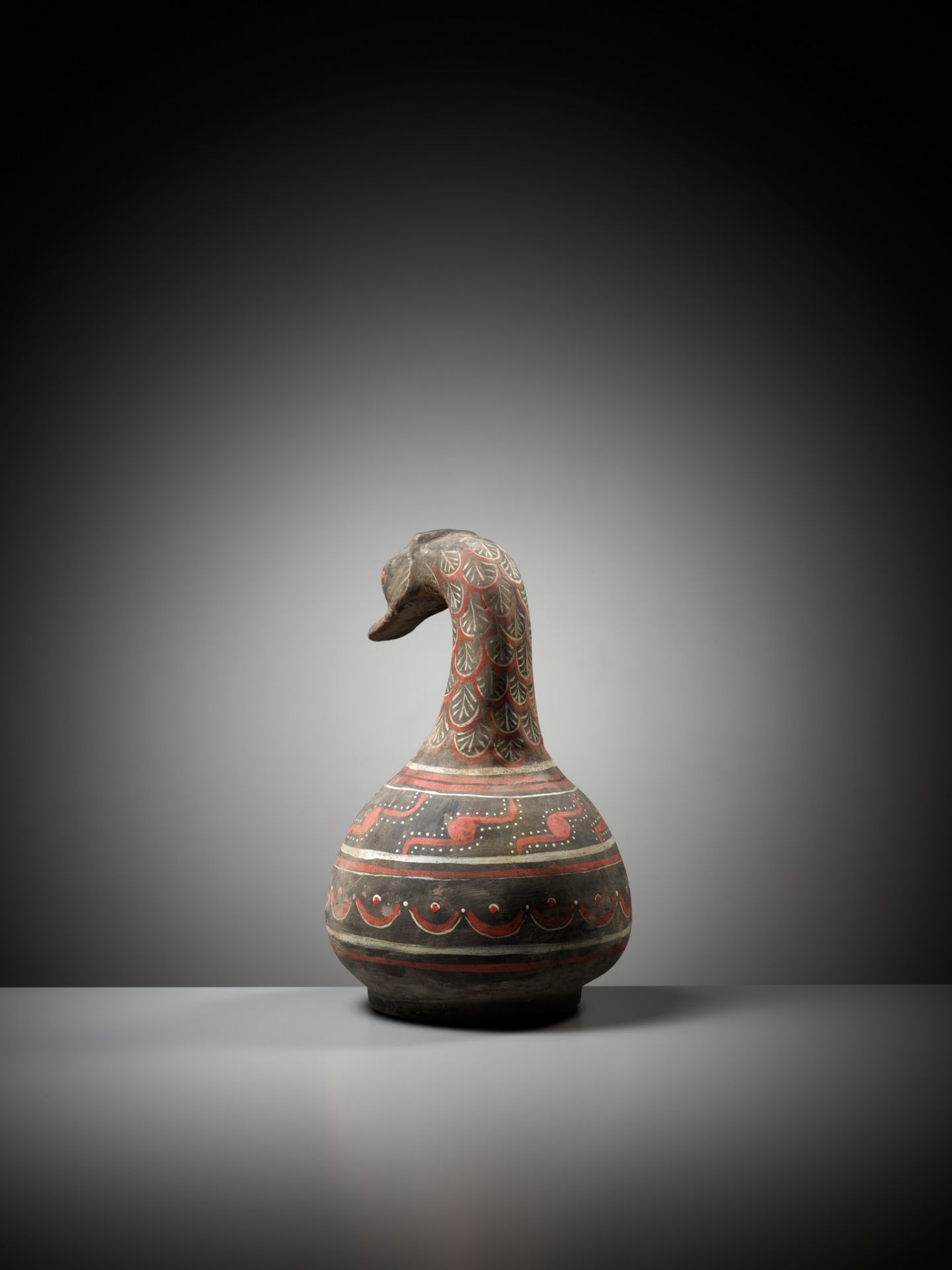 A DUCK-HEADED PAINTED POTTERY VESSEL, HAN DYNASTY - Image 8 of 12