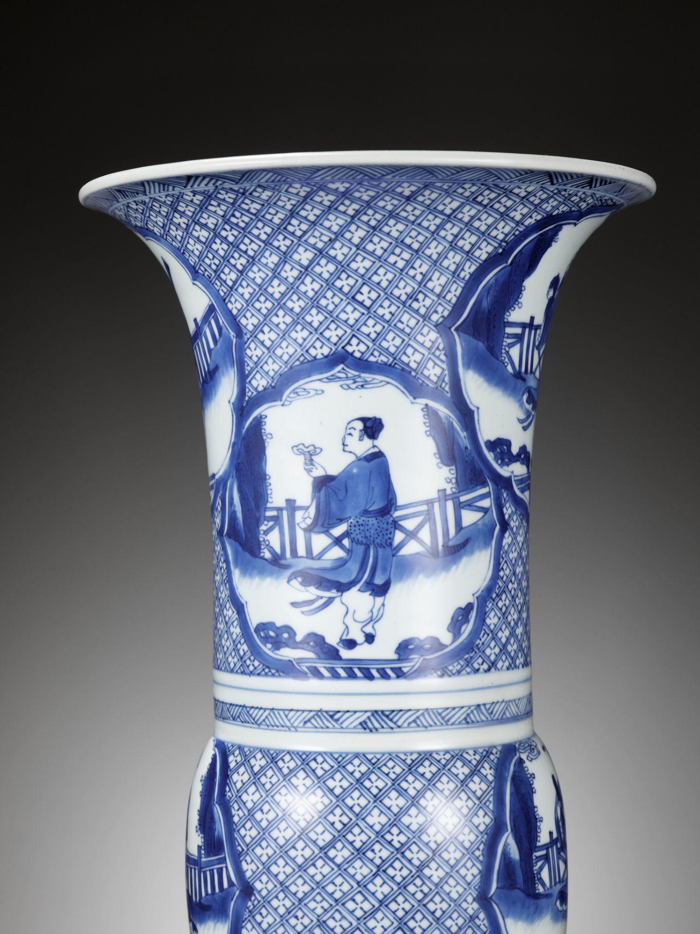 A RARE BLUE AND WHITE 'EIGHT IMMORTALS' BEAKER VASE, GU, KANGXI PERIOD - Image 16 of 19