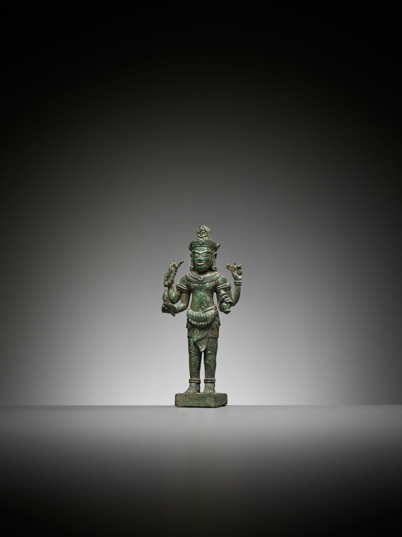 A KHMER BRONZE FIGURE OF AVALOKITESHVARA, ANGKOR PERIOD - Image 3 of 13