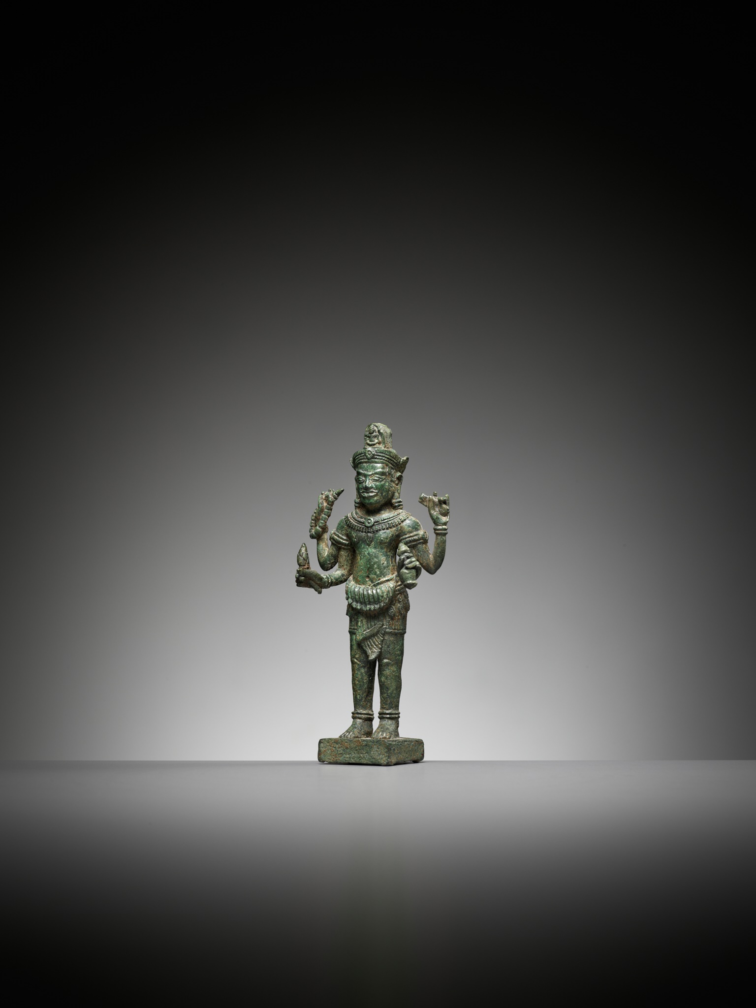 A KHMER BRONZE FIGURE OF AVALOKITESHVARA, ANGKOR PERIOD - Image 8 of 13