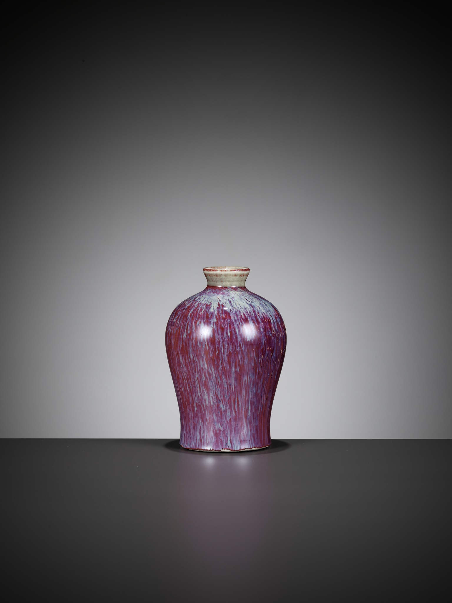 A FLAMBE-GLAZED MINIATURE VASE, MEIPING, QING DYNASTY - Image 7 of 10