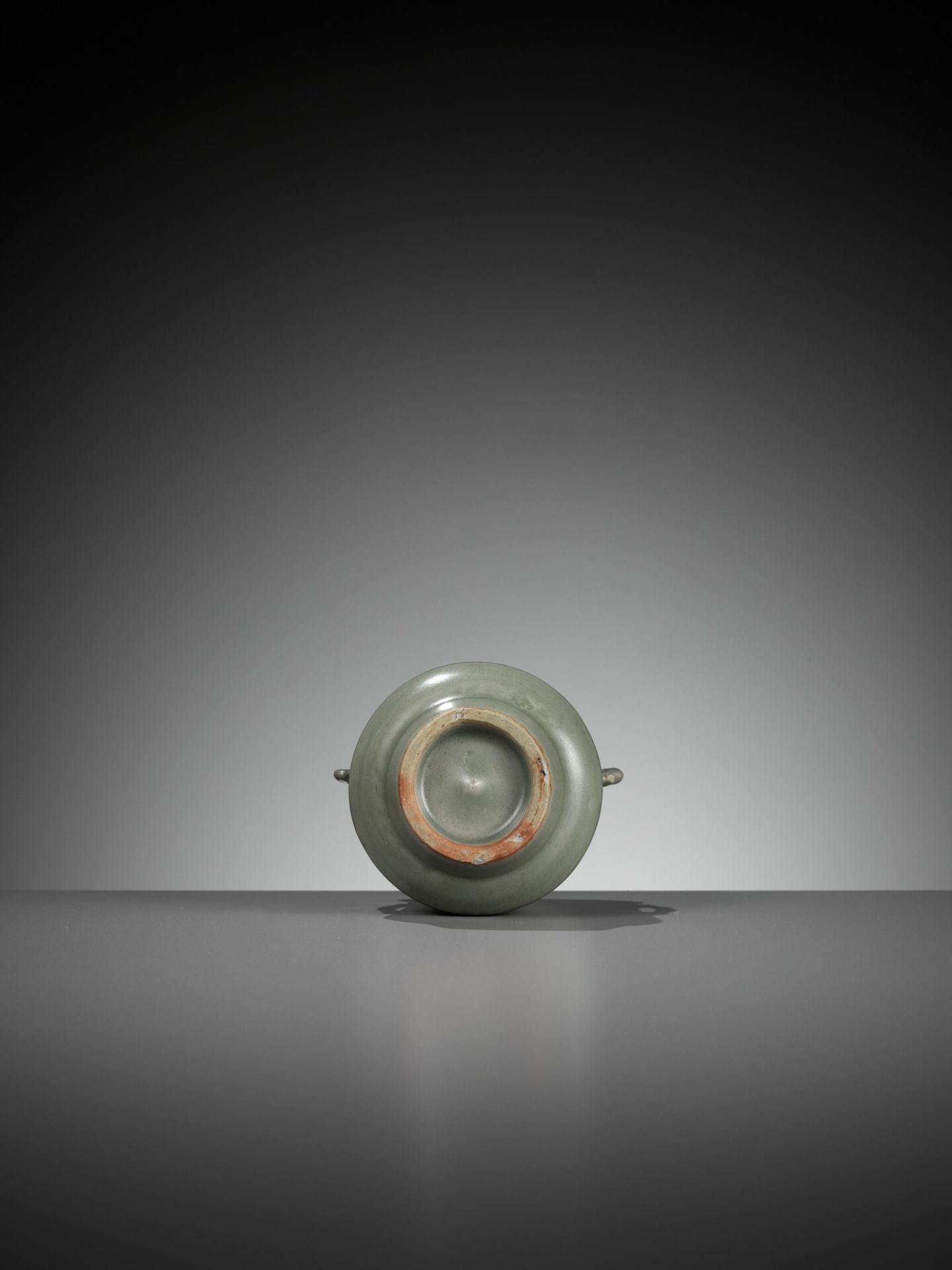 A SMALL LONGQUAN CELADON CENSER, SONG TO YUAN DYNASTY - Image 8 of 8