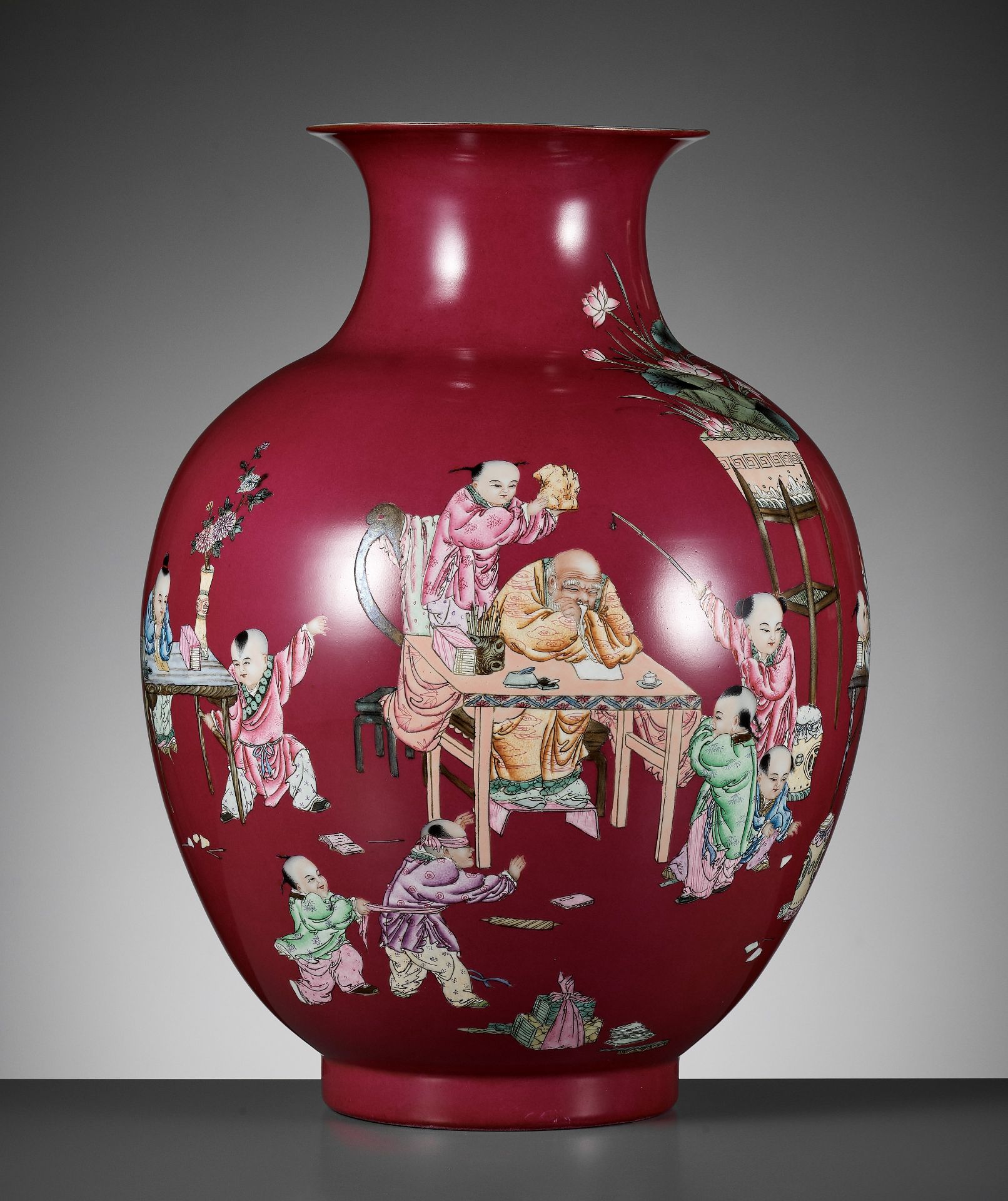 A LARGE PUCE-GROUND 'SLEEPING TEACHER & MISCHIEVOUS BOYS' VASE, LATE QING TO REPUBLIC PERIOD