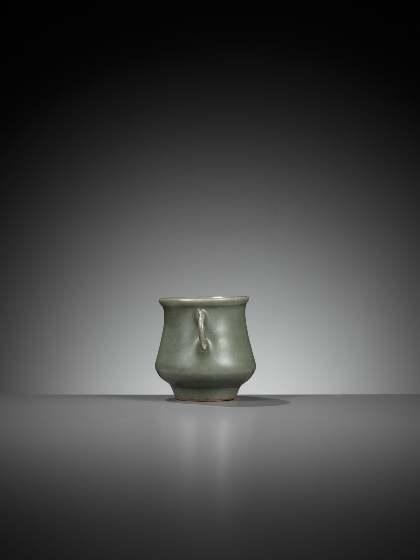 A SMALL LONGQUAN CELADON CENSER, SONG TO YUAN DYNASTY - Image 3 of 8