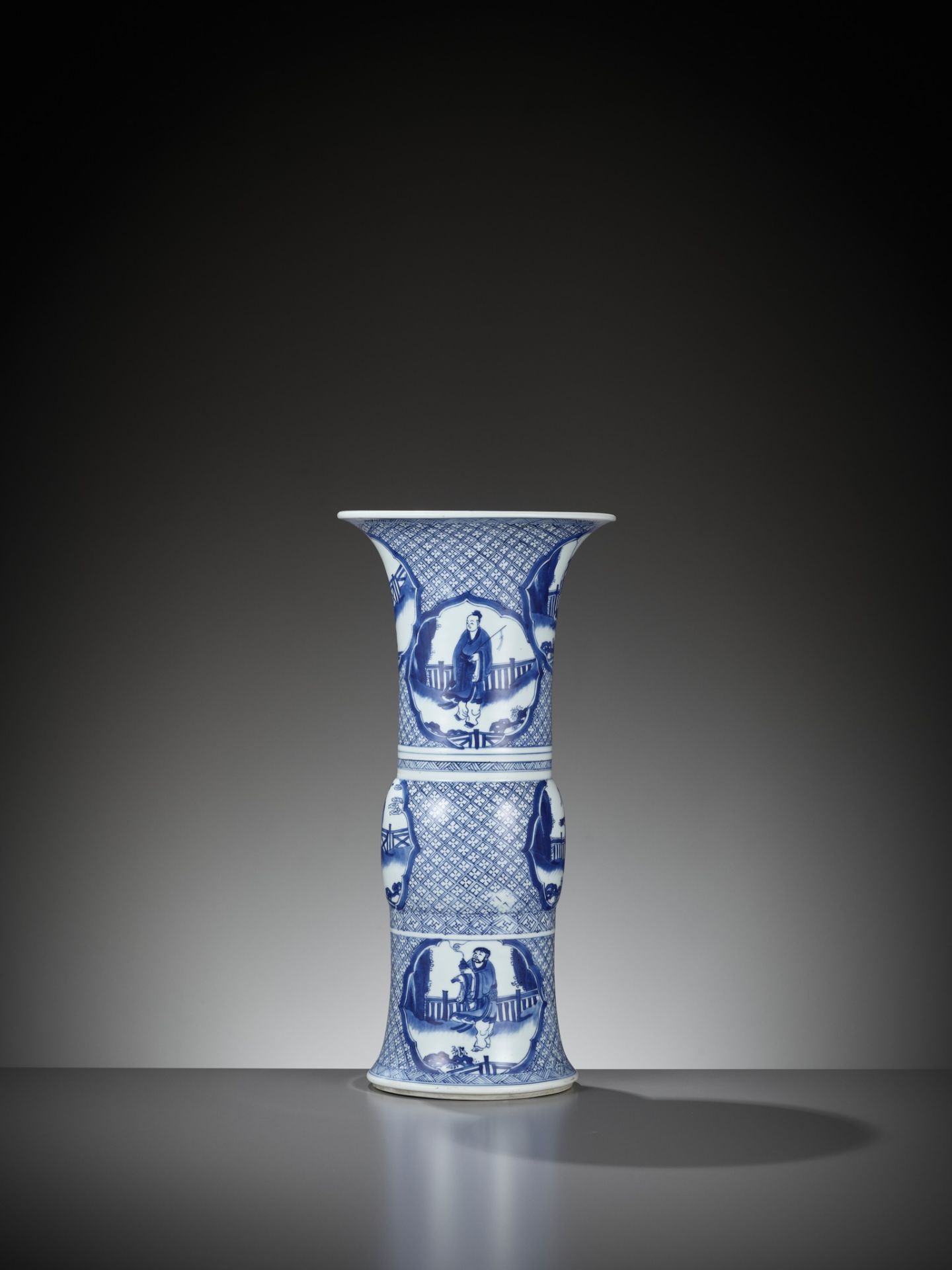 A RARE BLUE AND WHITE 'EIGHT IMMORTALS' BEAKER VASE, GU, KANGXI PERIOD - Image 7 of 19