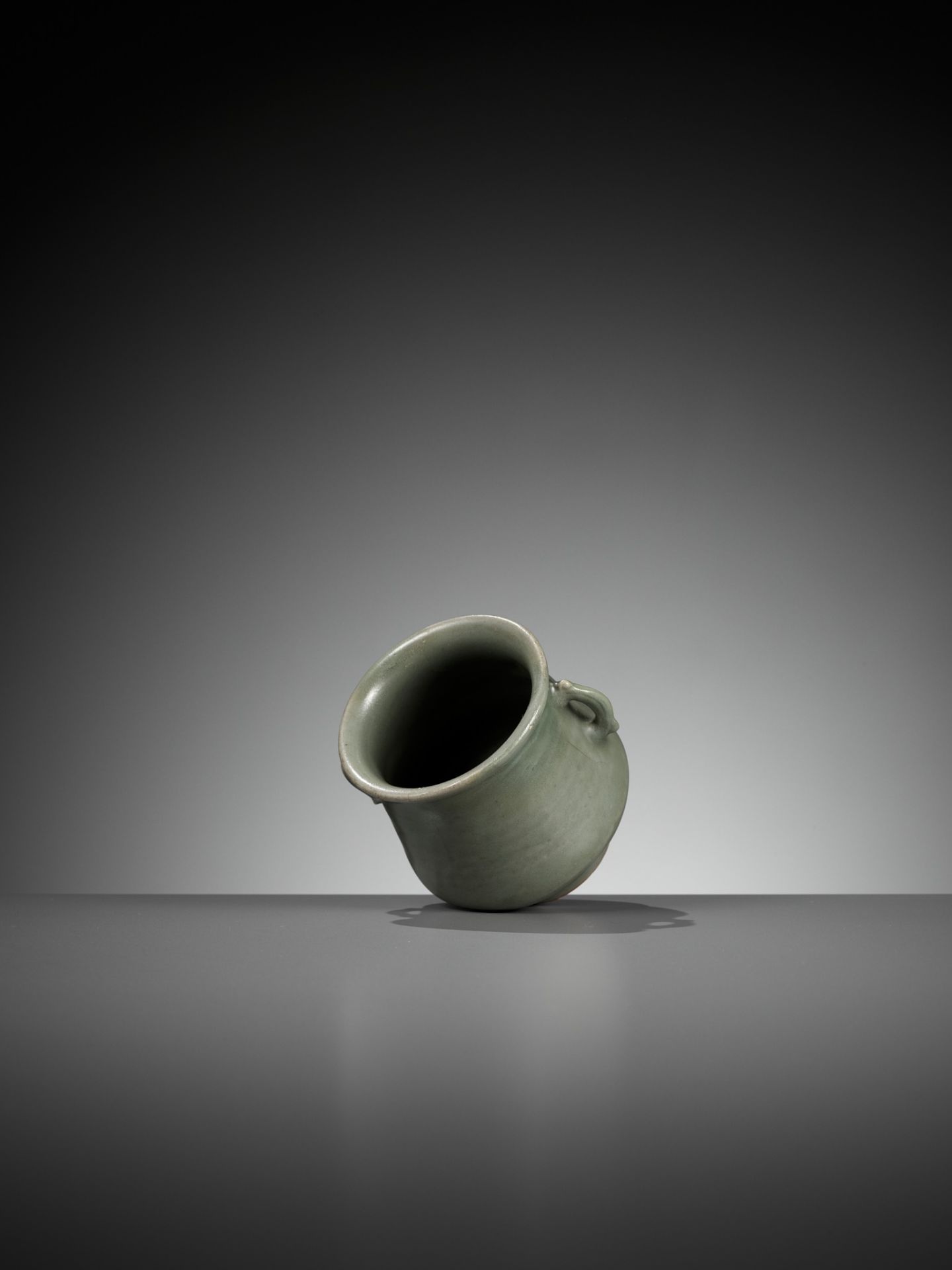 A SMALL LONGQUAN CELADON CENSER, SONG TO YUAN DYNASTY - Image 7 of 8