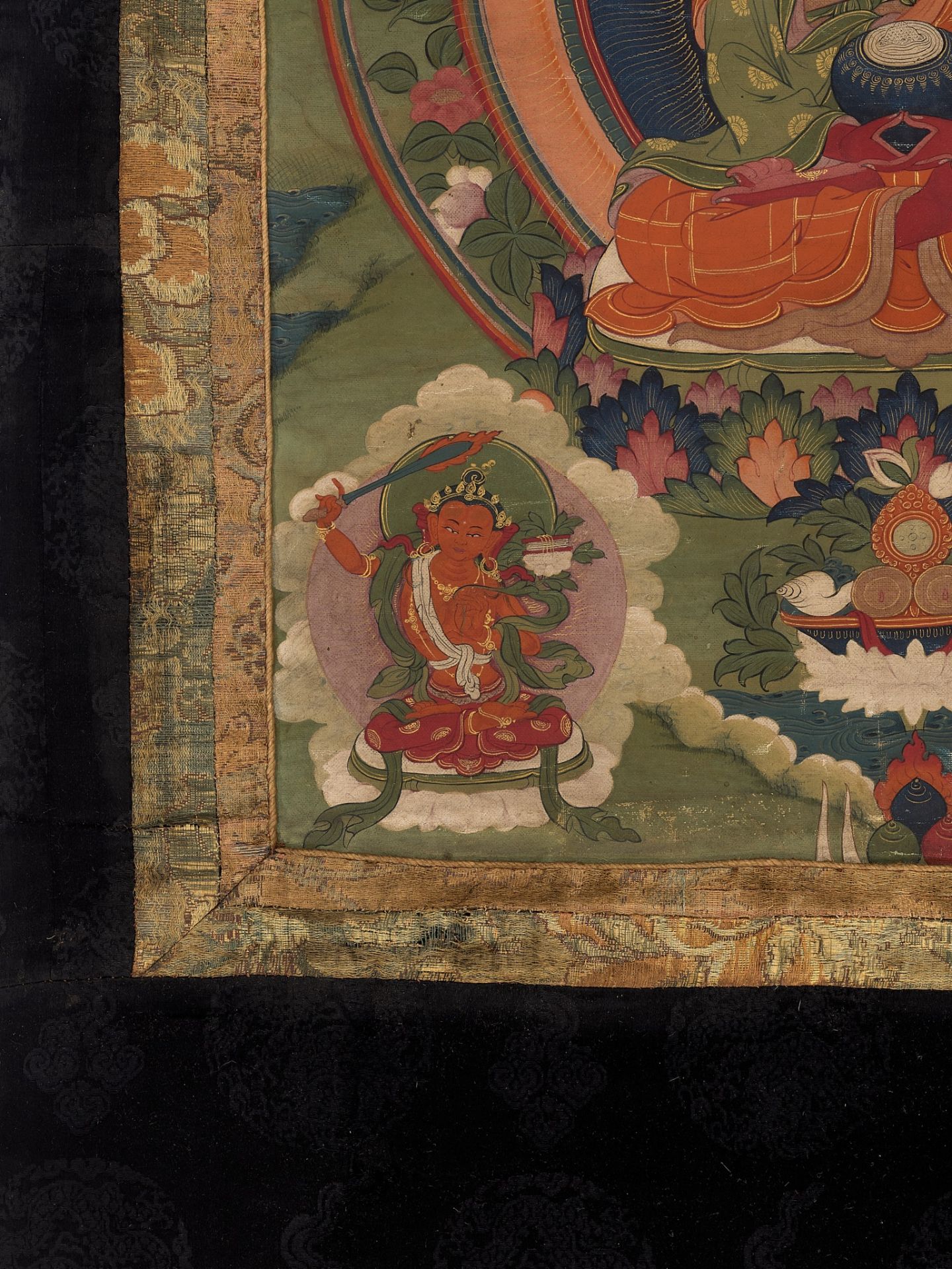 A THANGKA OF RED AMITHABA, TIBET, 18TH-19TH CENTURY - Bild 8 aus 14