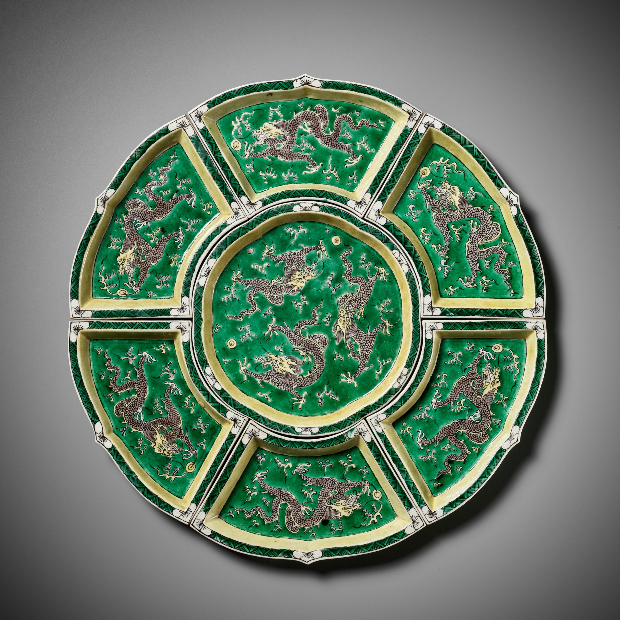 A FAMILLE VERTE 'DRAGON' SWEETMEAT SET, KANGXI PERIOD