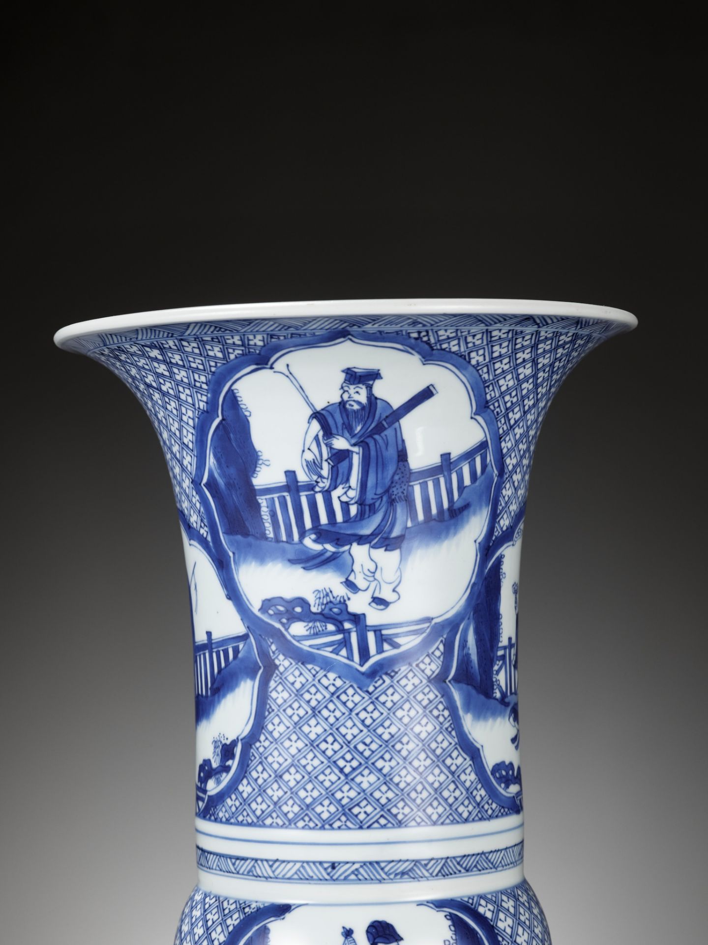 A RARE BLUE AND WHITE 'EIGHT IMMORTALS' BEAKER VASE, GU, KANGXI PERIOD - Image 15 of 19