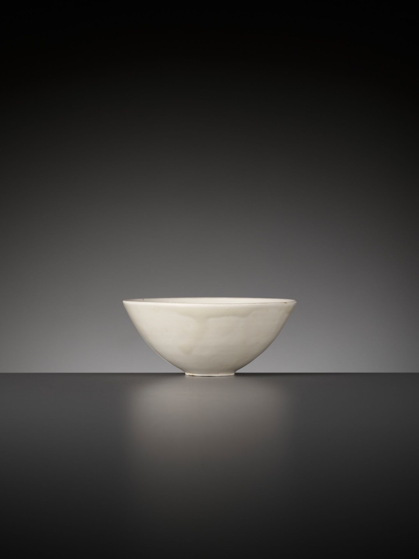 A SMALL MOLDED DING 'POMEGRANATE' BOWL, NORTHERN SONG TO JIN DYNASTY - Image 10 of 14