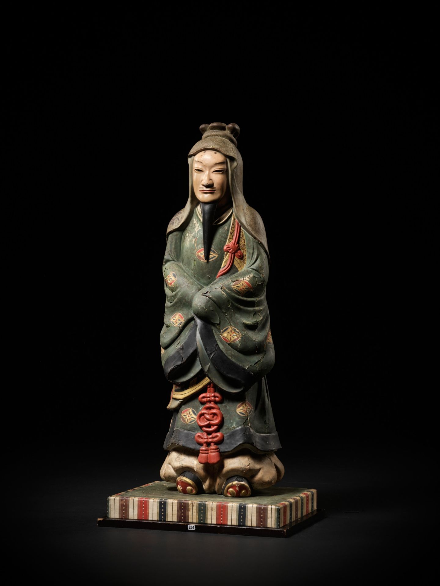 A RARE AND LARGE POLYCHROME WOOD FIGURE OF THE PRINCE SHOTOKU TAISHI - Image 3 of 9