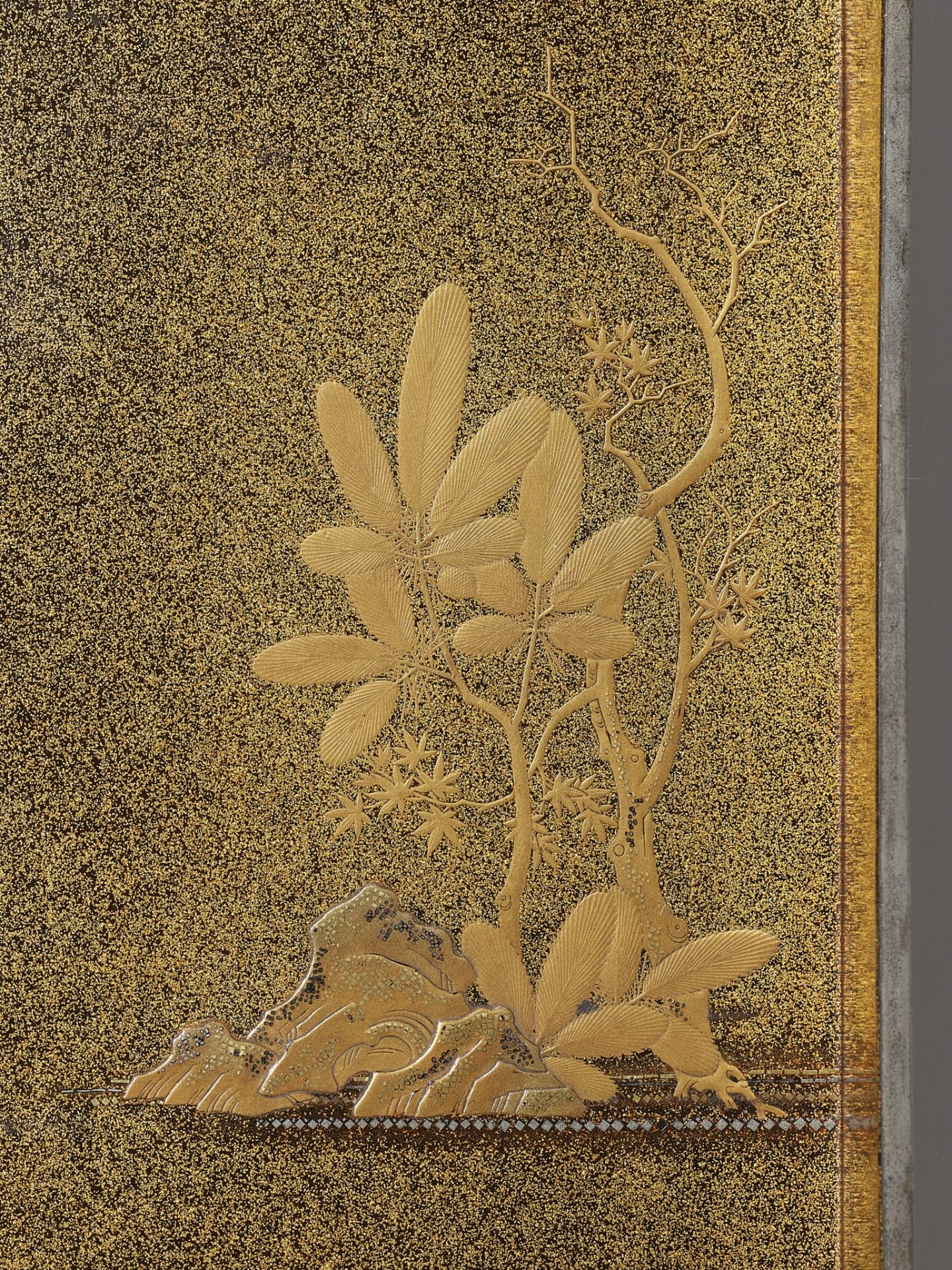A SUPERB LACQUER SUZURIBAKO (WRITING BOX) DEPICTING A MOONLIT FOREST - Image 9 of 15