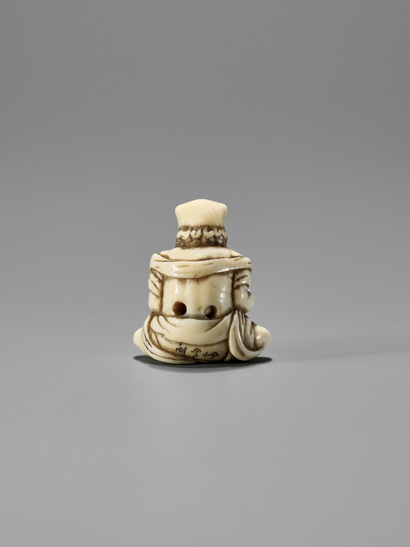 GYOKKOSAI: A FINE IVORY NETSUKE OF RAIJIN - Image 5 of 11