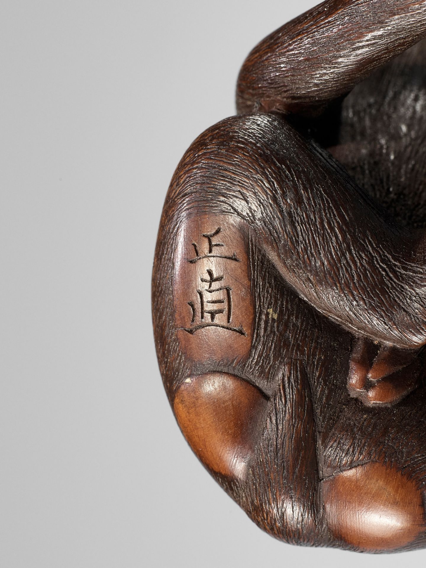 MASANAO: A WOOD NETSUKE OF A MONKEY AND YOUNG - Image 13 of 13