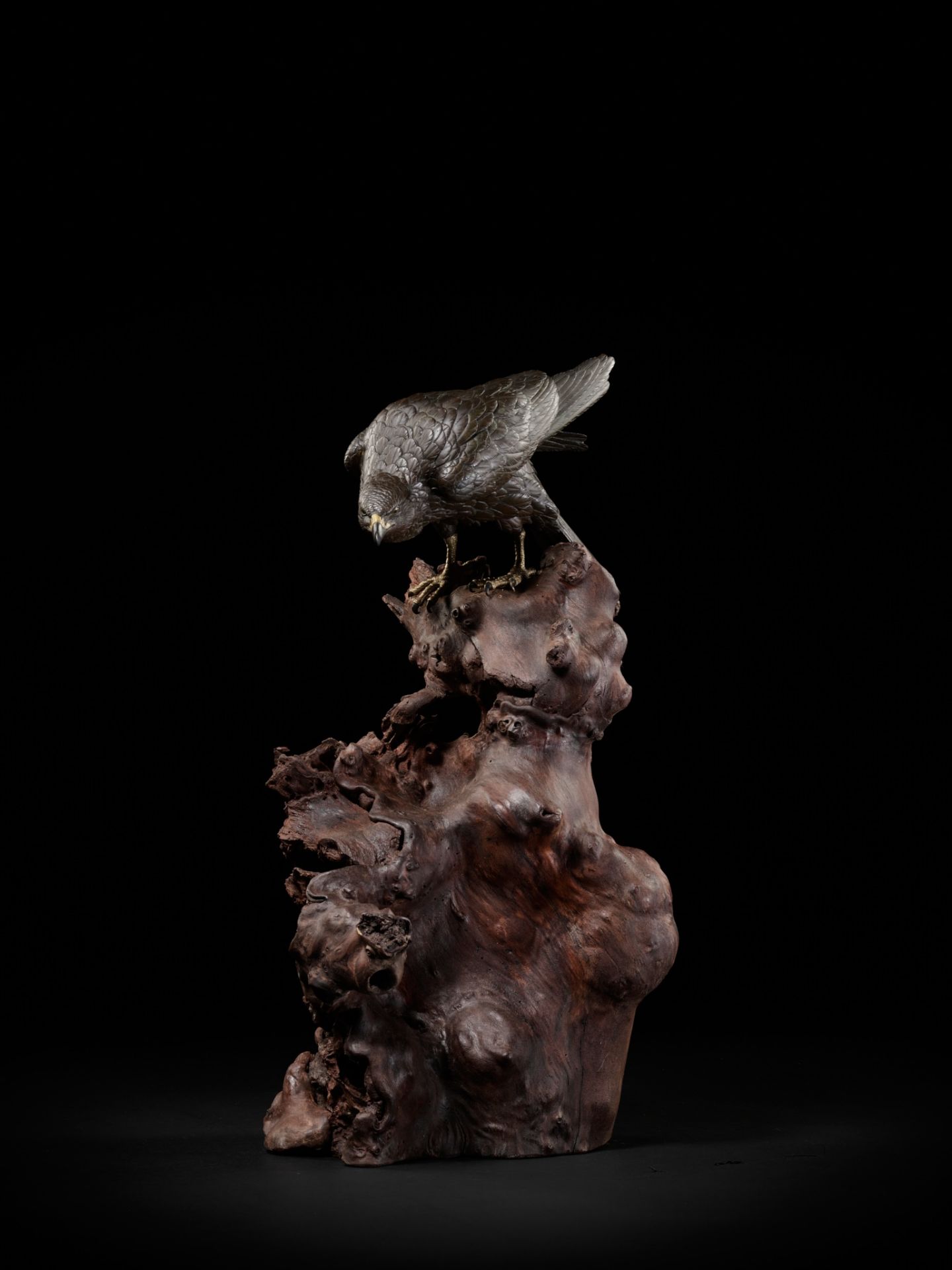 MASATSUNE: A SUPERB AND LARGE BRONZE OKIMONO OF A HAWK ON ROOTWOOD BASE - Image 9 of 13