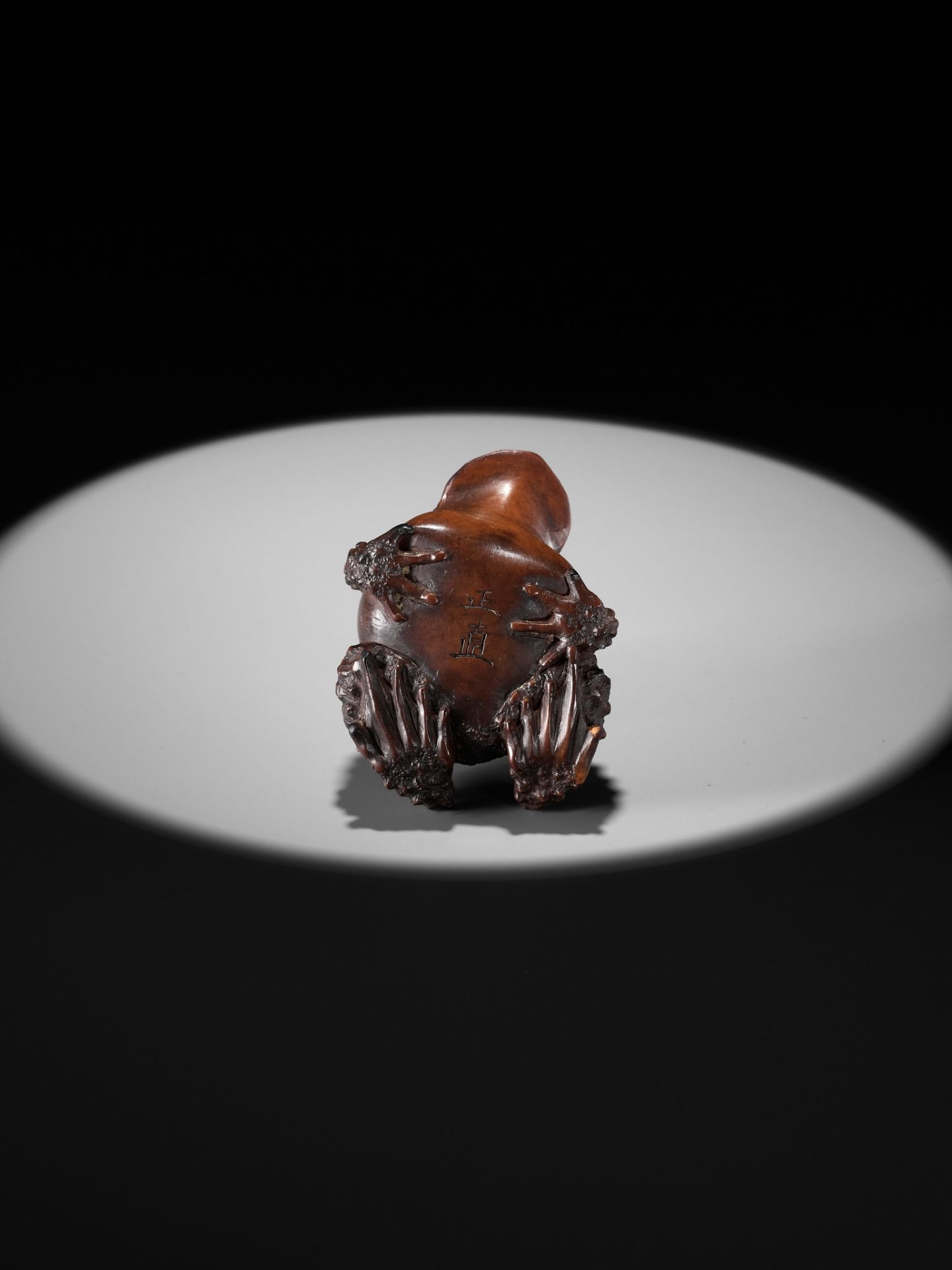 MASANAO: A FINE WOOD MINIATURE OKIMONO OF A TOAD - Image 11 of 12