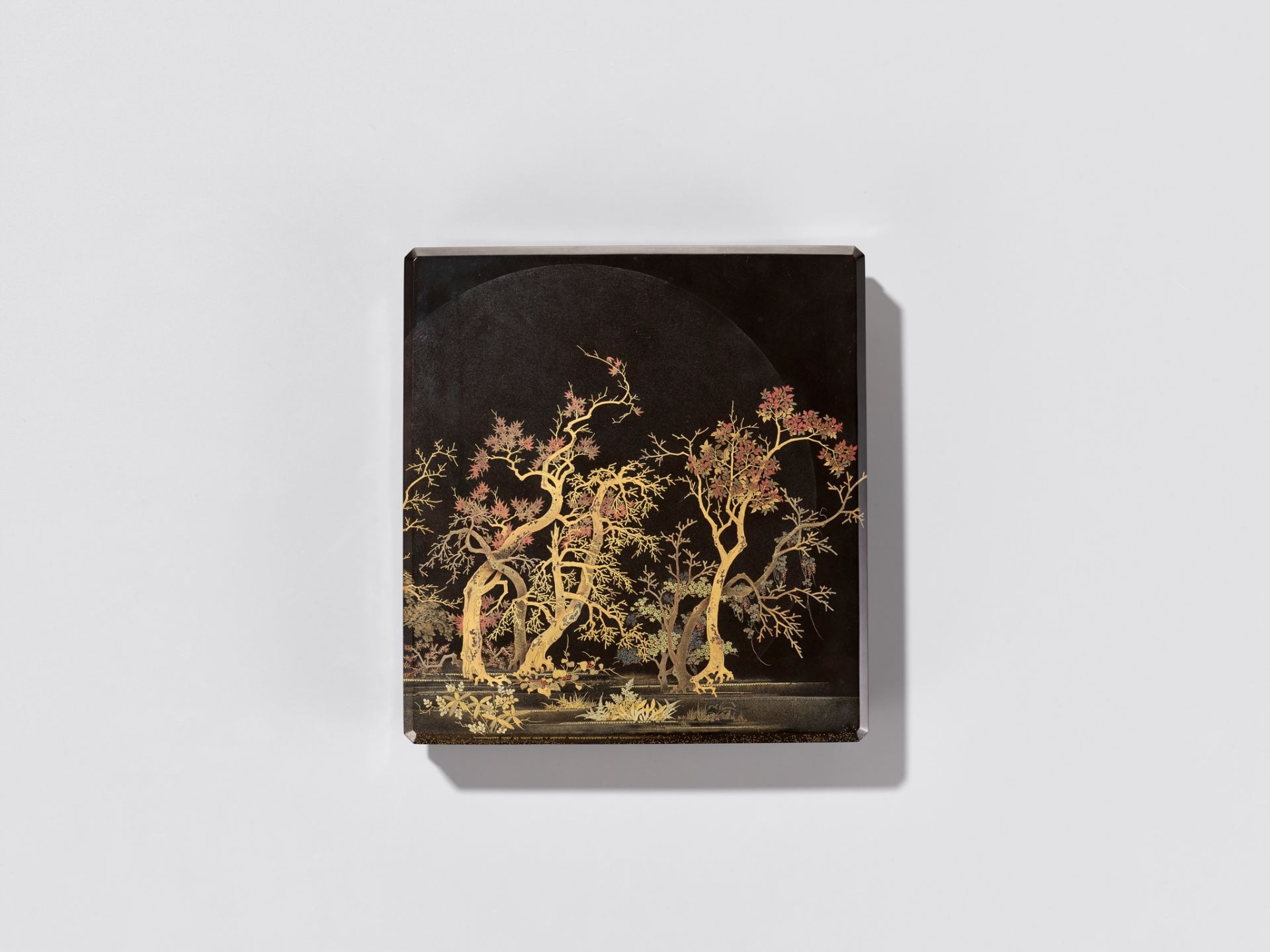 A SUPERB LACQUER SUZURIBAKO (WRITING BOX) DEPICTING A MOONLIT FOREST - Image 2 of 15