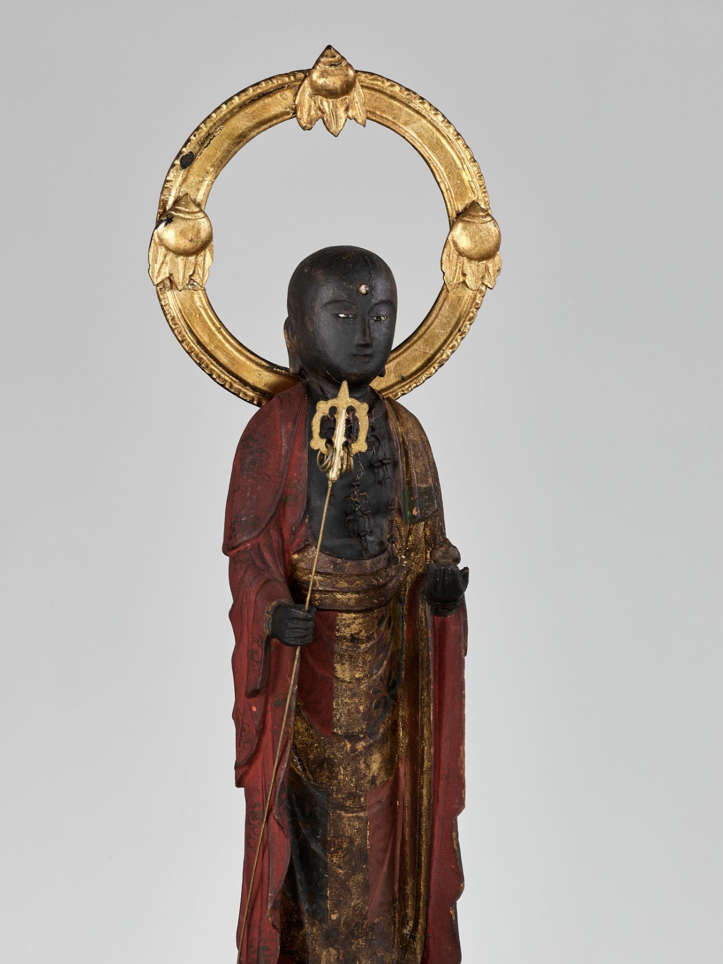 A LARGE PORTABLE SHRINE (ZUSHI) CONTAINING A GILT AND POLYCHROME WOOD FIGURE OF JIZO BOSATSU - Image 2 of 13