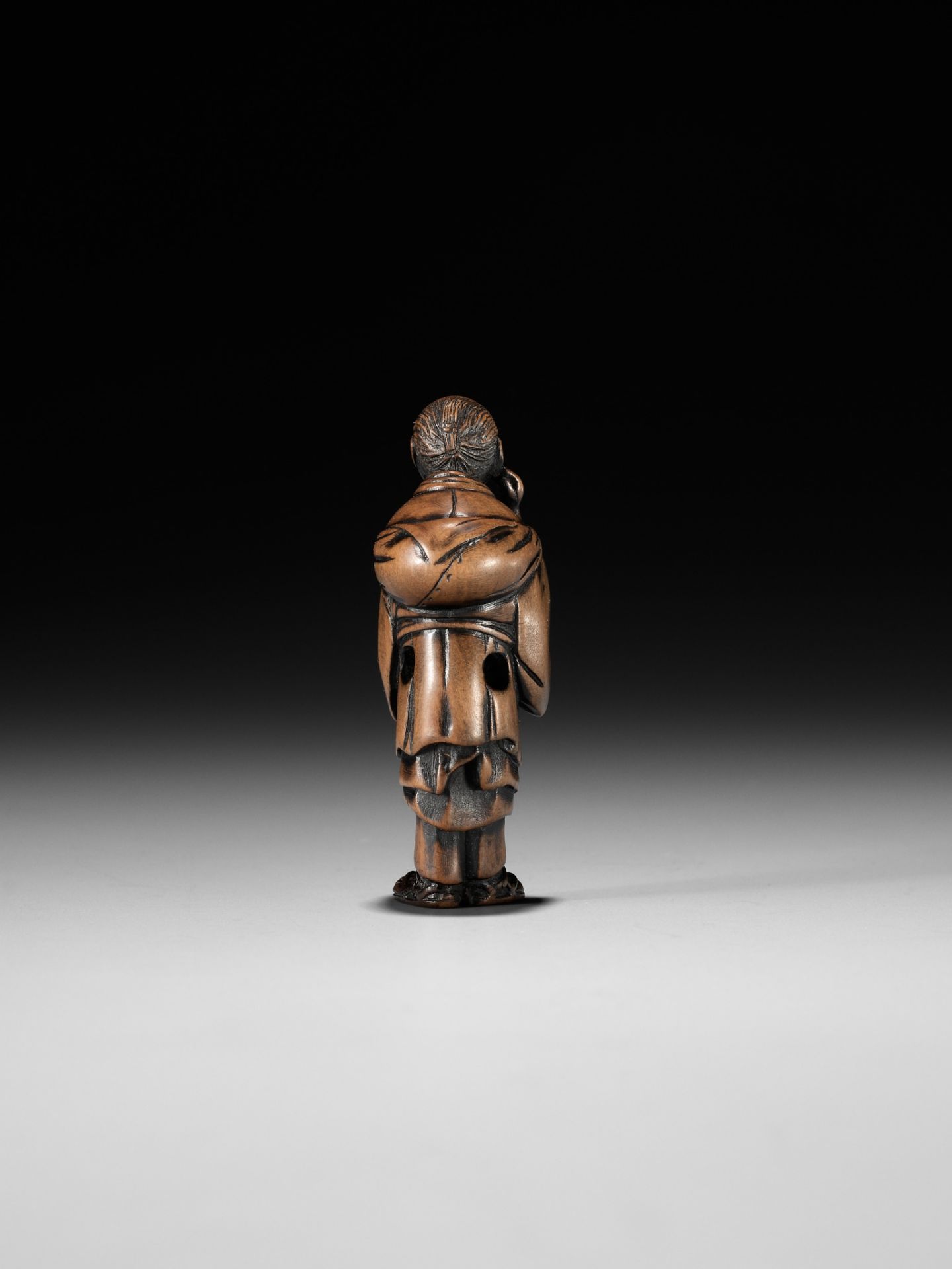 ROKKO: A FINE WOOD NETSUKE OF A CHASEN (TEA WHISK) VENDOR - Image 2 of 9