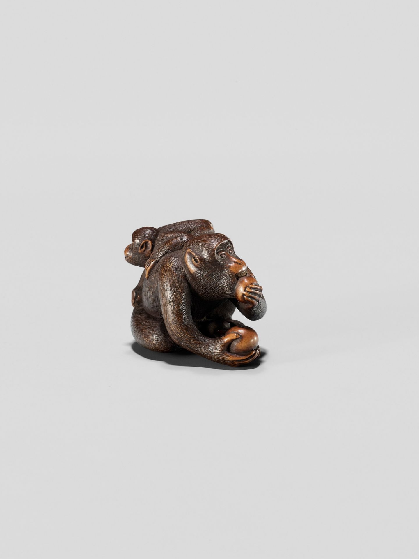 MASANAO: A WOOD NETSUKE OF A MONKEY AND YOUNG - Image 4 of 13