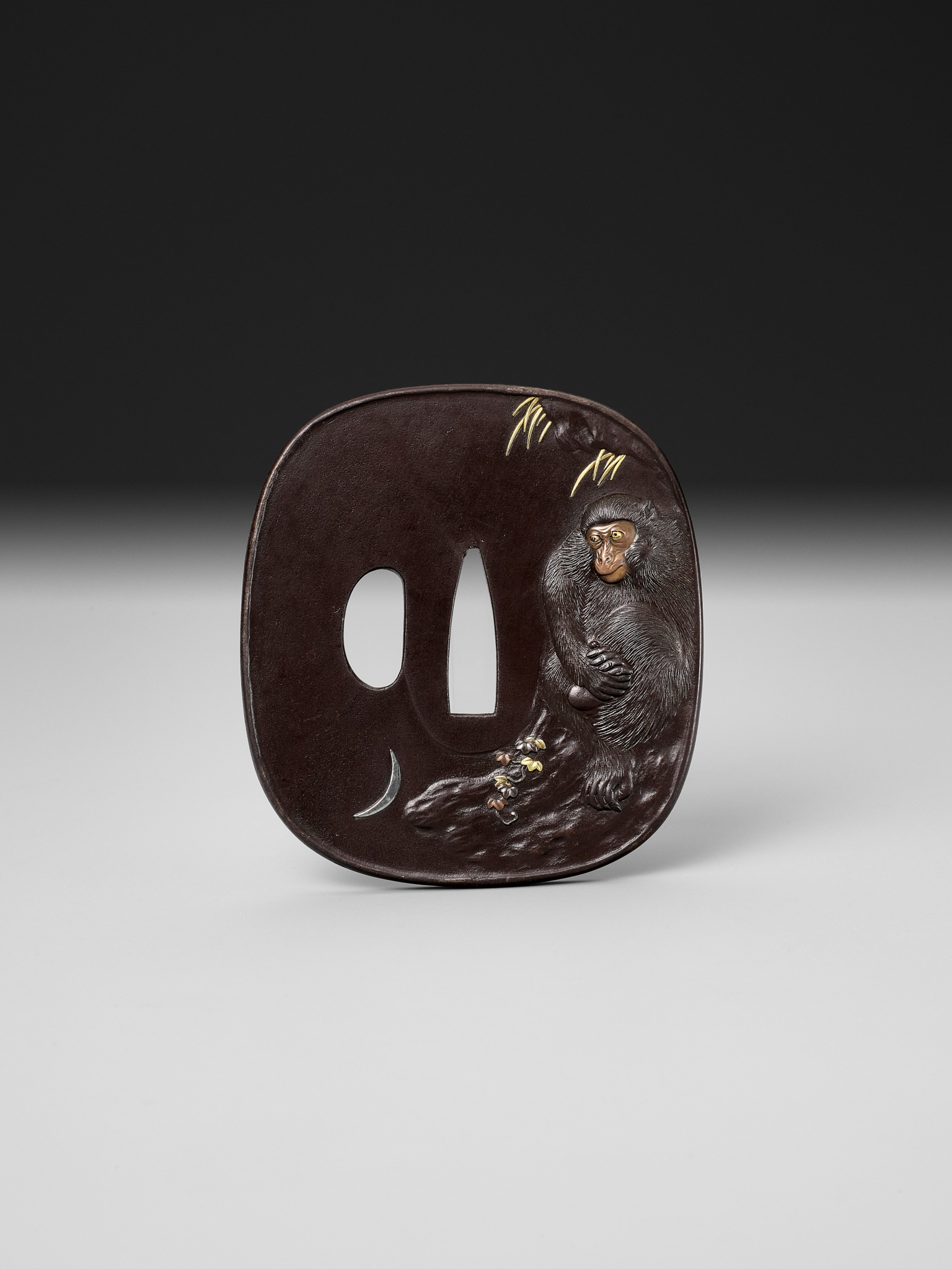 HAMANO NORIYUKI II: A MASTERFUL IRON TSUBA DEPICTING A MONKEY AND CRESCENT MOON - Image 2 of 5