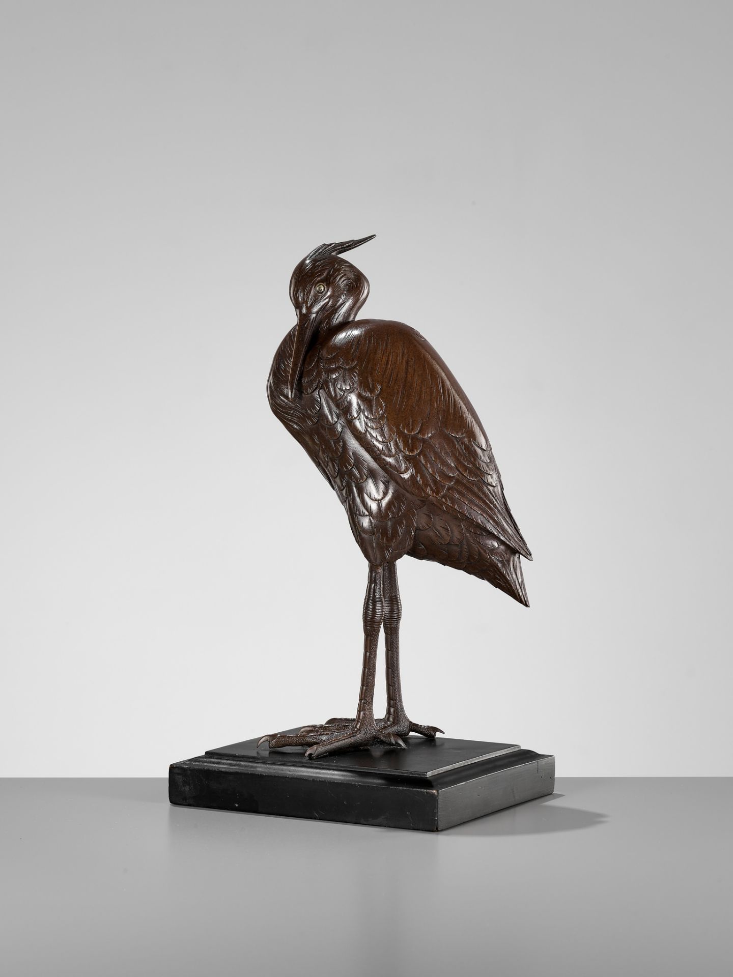 A FINE BRONZE OKIMONO OF A HERON - Image 2 of 11