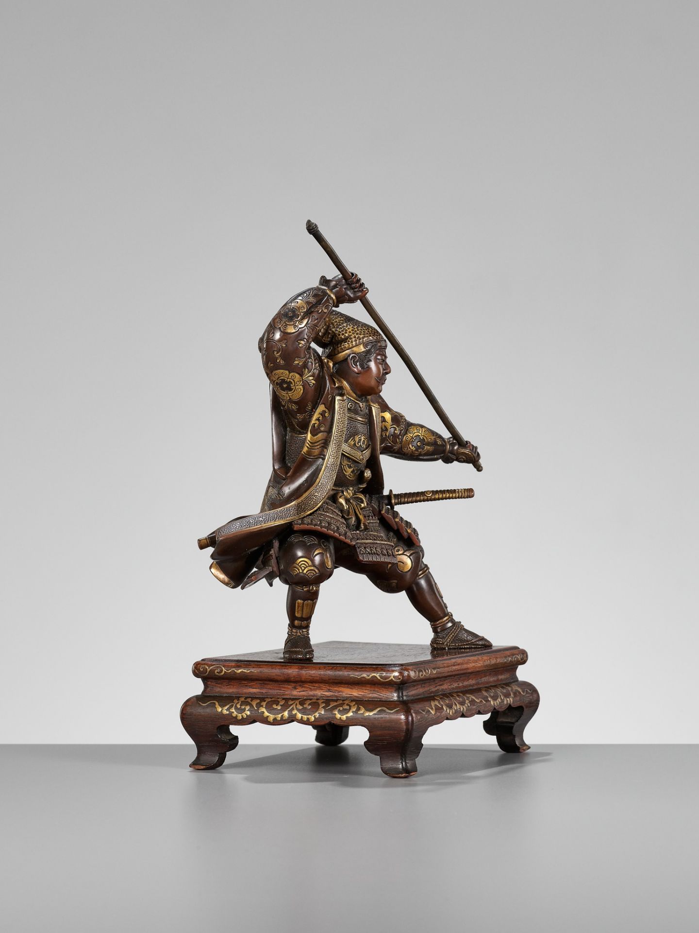 MIYAO: A PARCEL-GILT BRONZE FIGURE OF A WARRIOR - Image 9 of 12