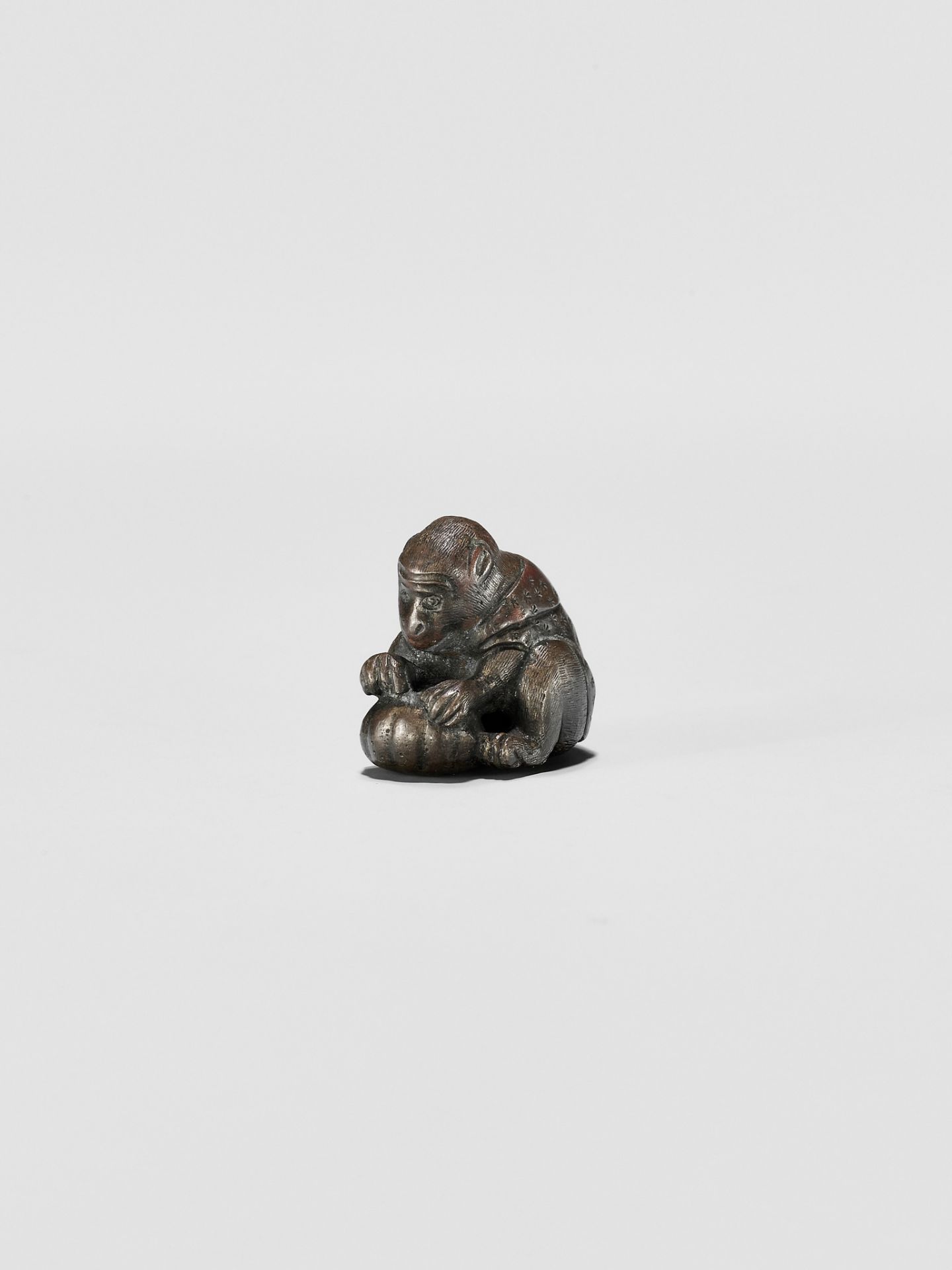 A RARE BRONZE NETSUKE OF A MONKEY WITH GOURD - Image 8 of 9