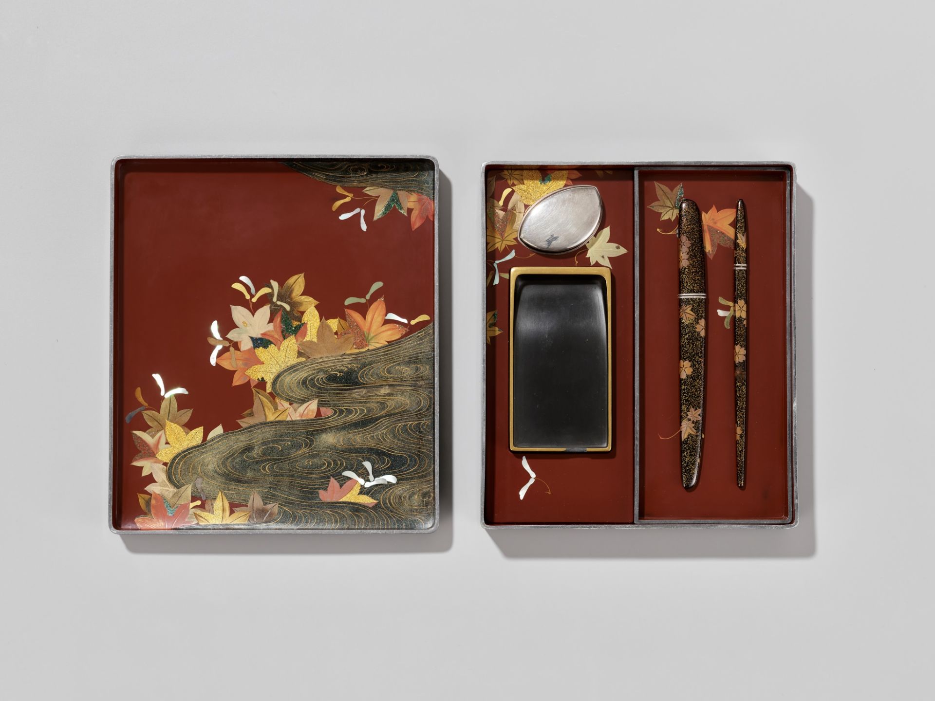 A LACQUER SUZURIBAKOO DEPICTING BLOSSOMING BELLFLOWERS (KIKYO) AND MAPLE LEAVES - Image 2 of 9