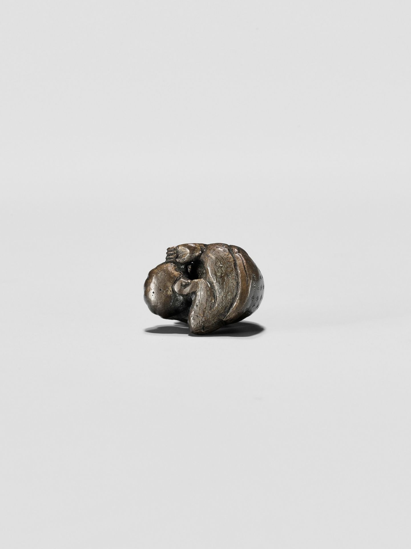 A RARE BRONZE NETSUKE OF A MONKEY WITH GOURD - Image 9 of 9