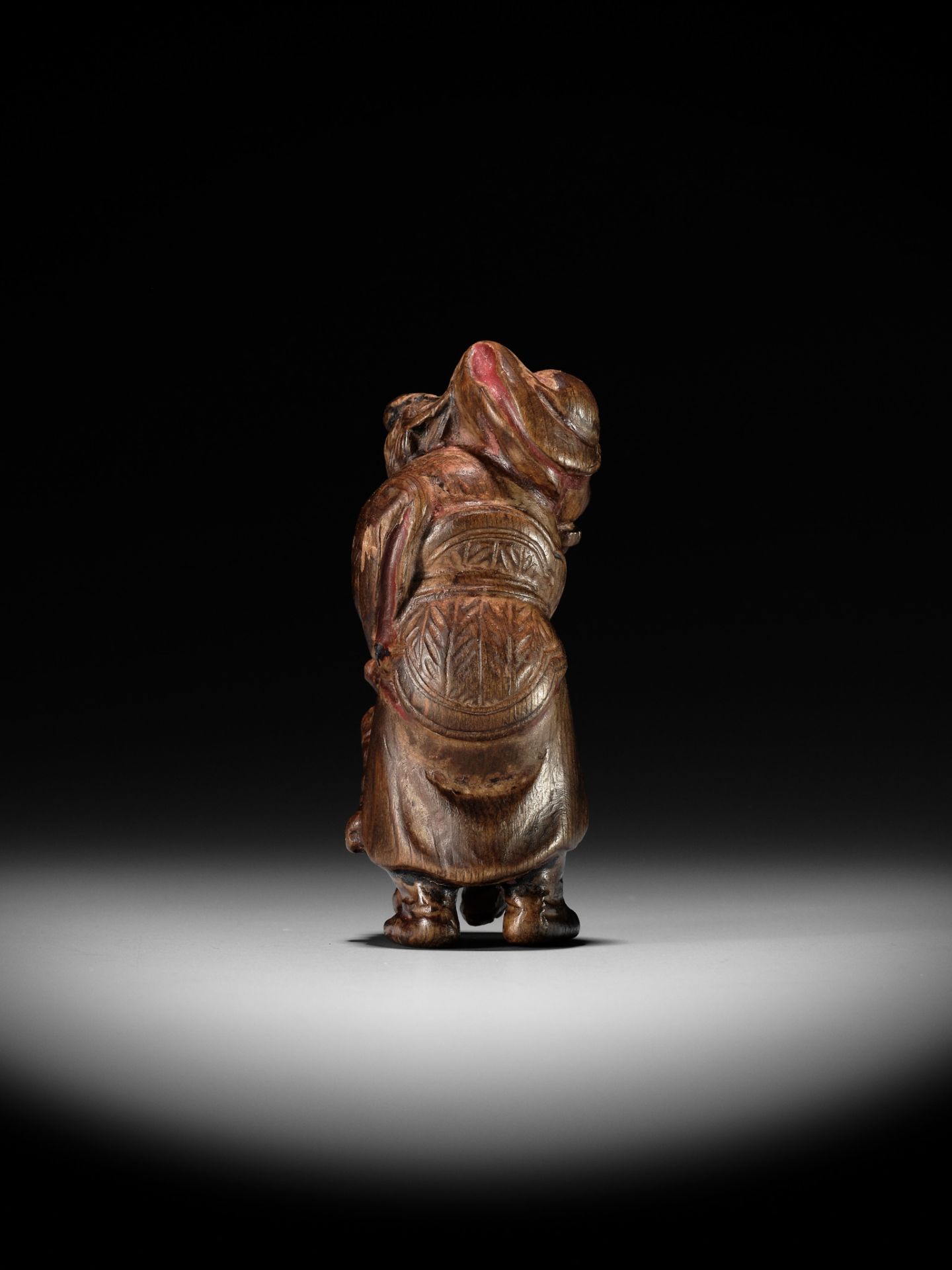 A POWERFUL SAISHIKI NETSUKE OF SHOKI AND ONI, STYLE OF YOSHIMURA SHUZAN - Image 9 of 12