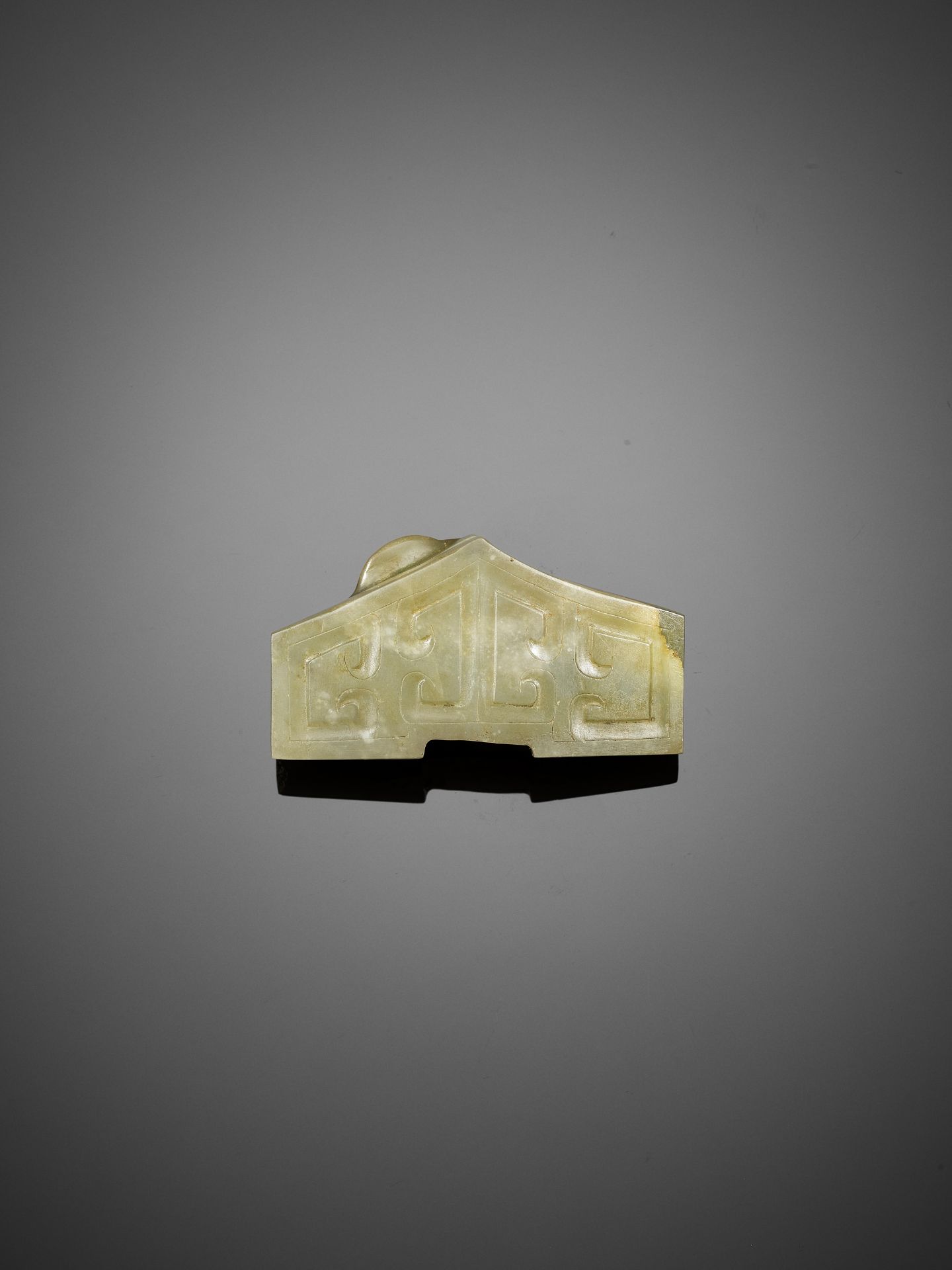 A CELADON JADE SWORD GUARD, WESTERN HAN DYNASTY - Image 3 of 13