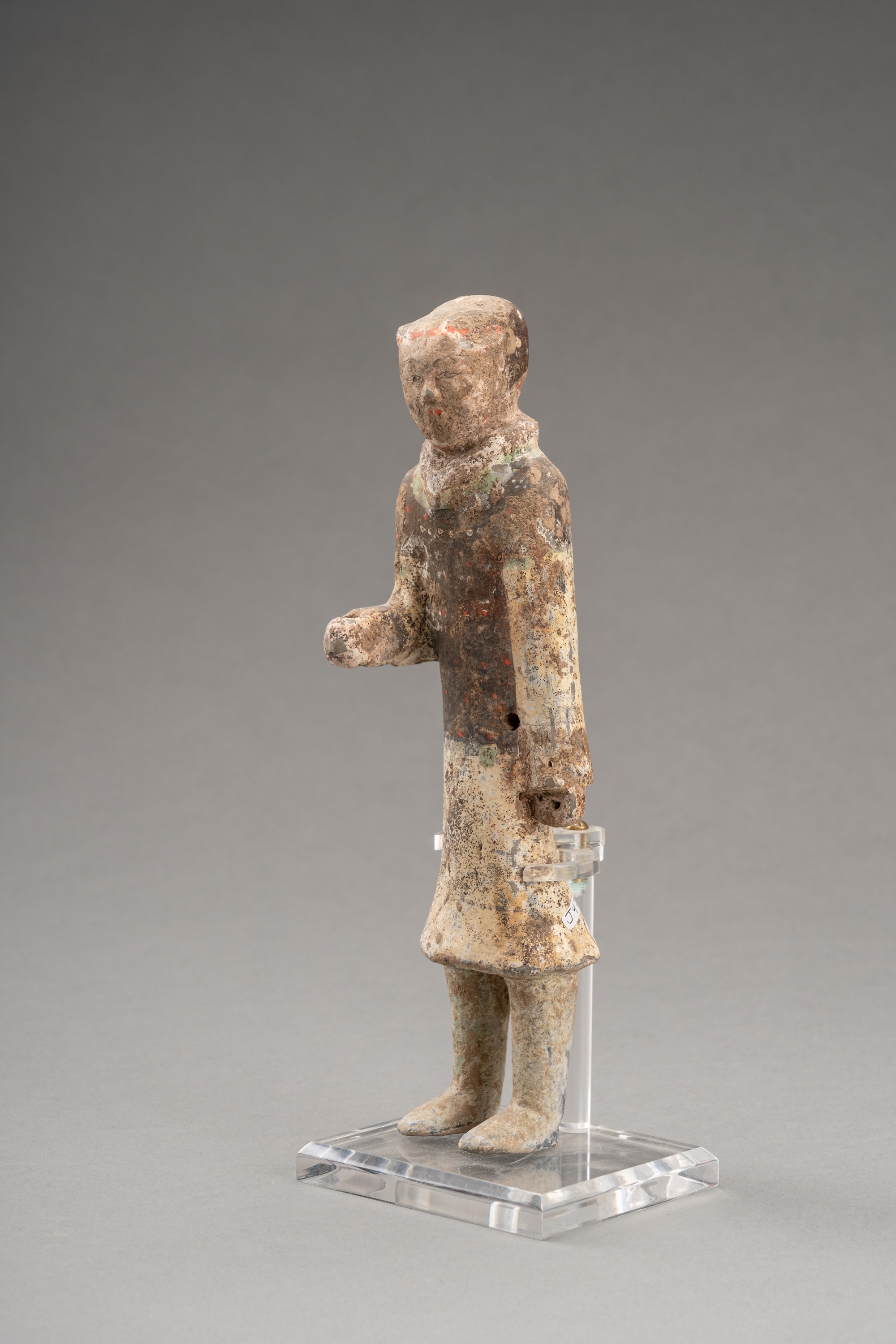 A PAINTED POTTERY FIGURE OF A WARRIOR, HAN DYNASTY - Image 7 of 7