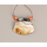 A LOPBURI PERIOD BANDED AGATE PENDANT