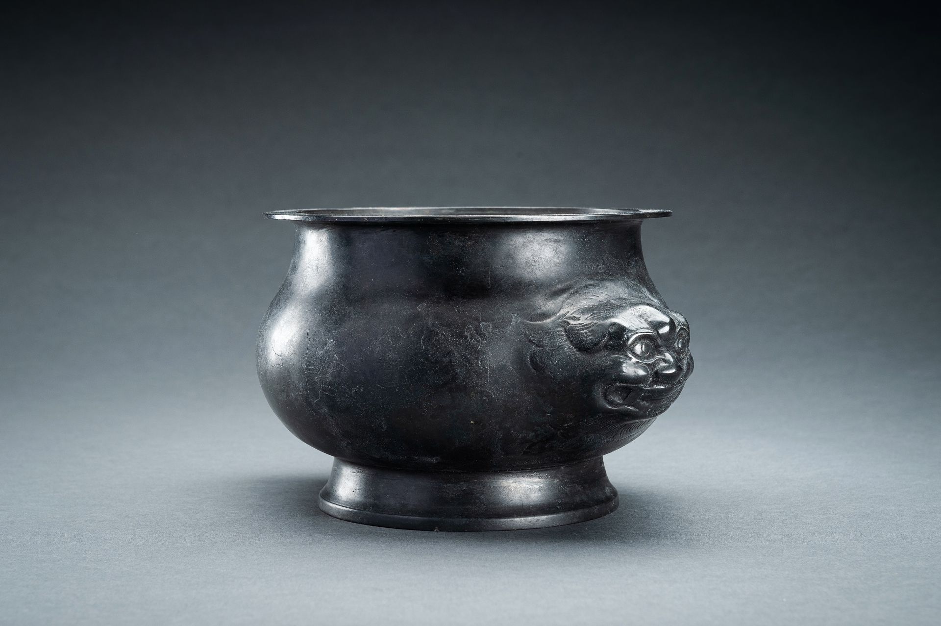 A BRONZE CENSER WITH BUDDHIST LION MASKS, QING - Bild 7 aus 14