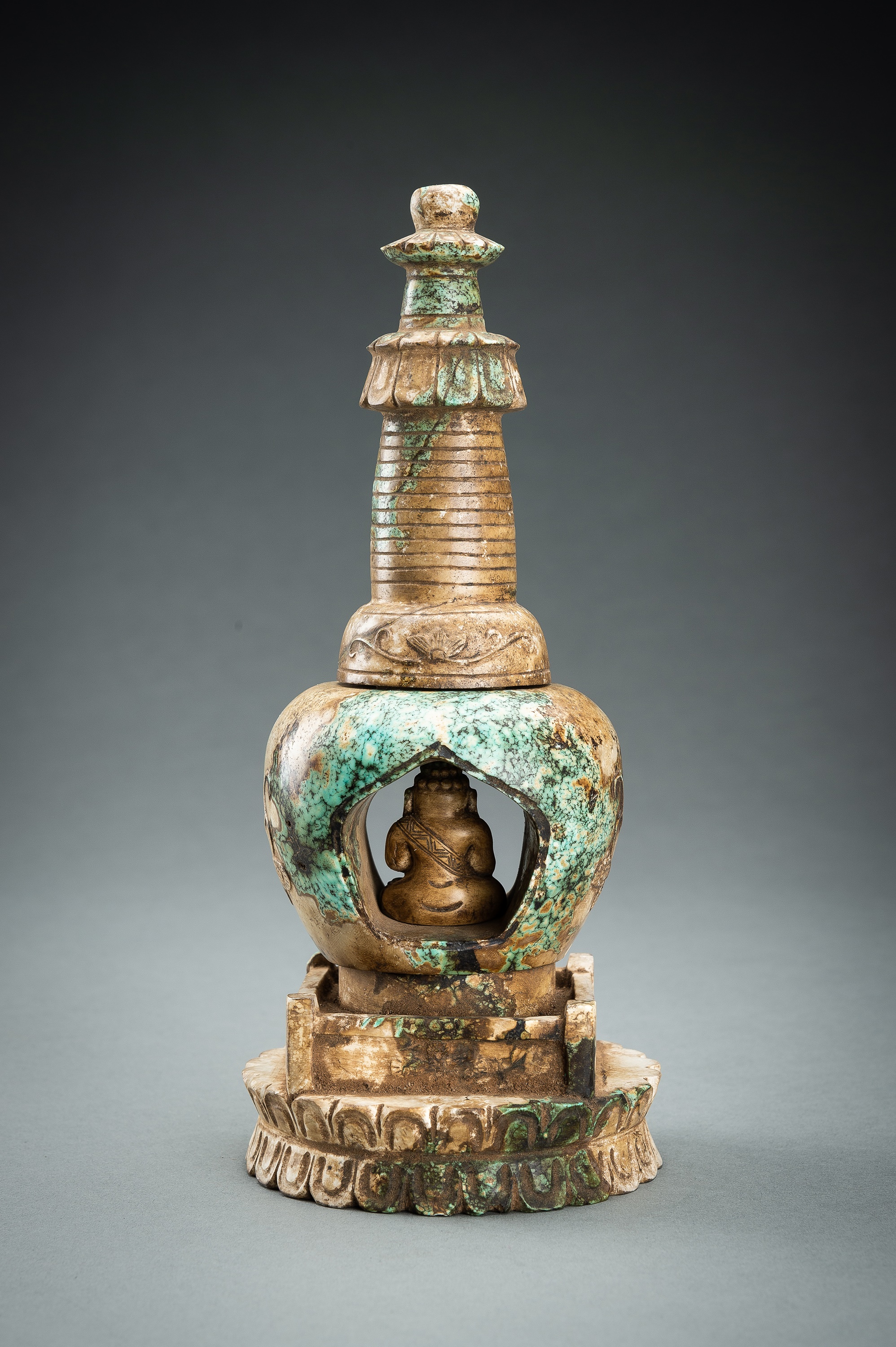 A FOUR-PART TURQUOISE MATRIX STUPA WITH BUDDHA - Image 7 of 18