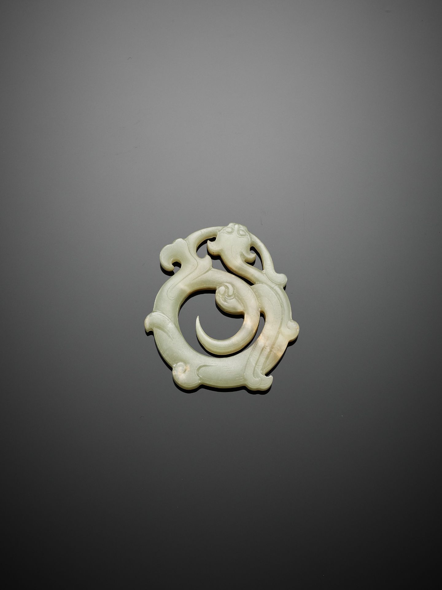 A CELADON JADE 'DRAGON' PENDANT, HUAN, HAN DYNASTY - Image 2 of 10