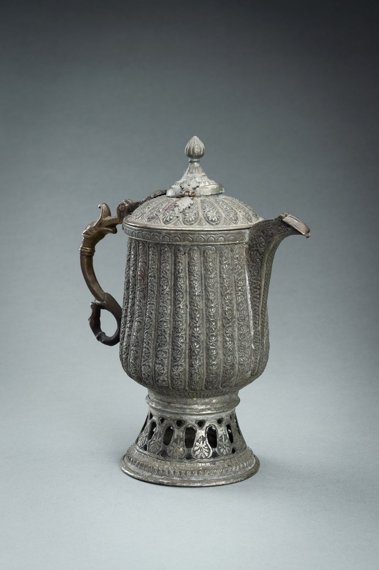 A KASHMIR TINNED COPPER SAMOVAR KETTLE, 19th CENTURY - Image 2 of 14