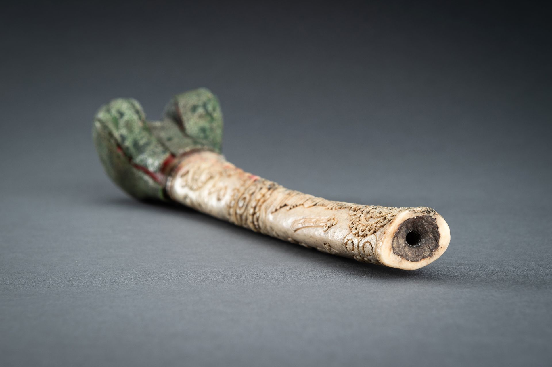 A TIBETAN BONE TRUMPET, KANGLING, 19th CENTURY - Bild 14 aus 16