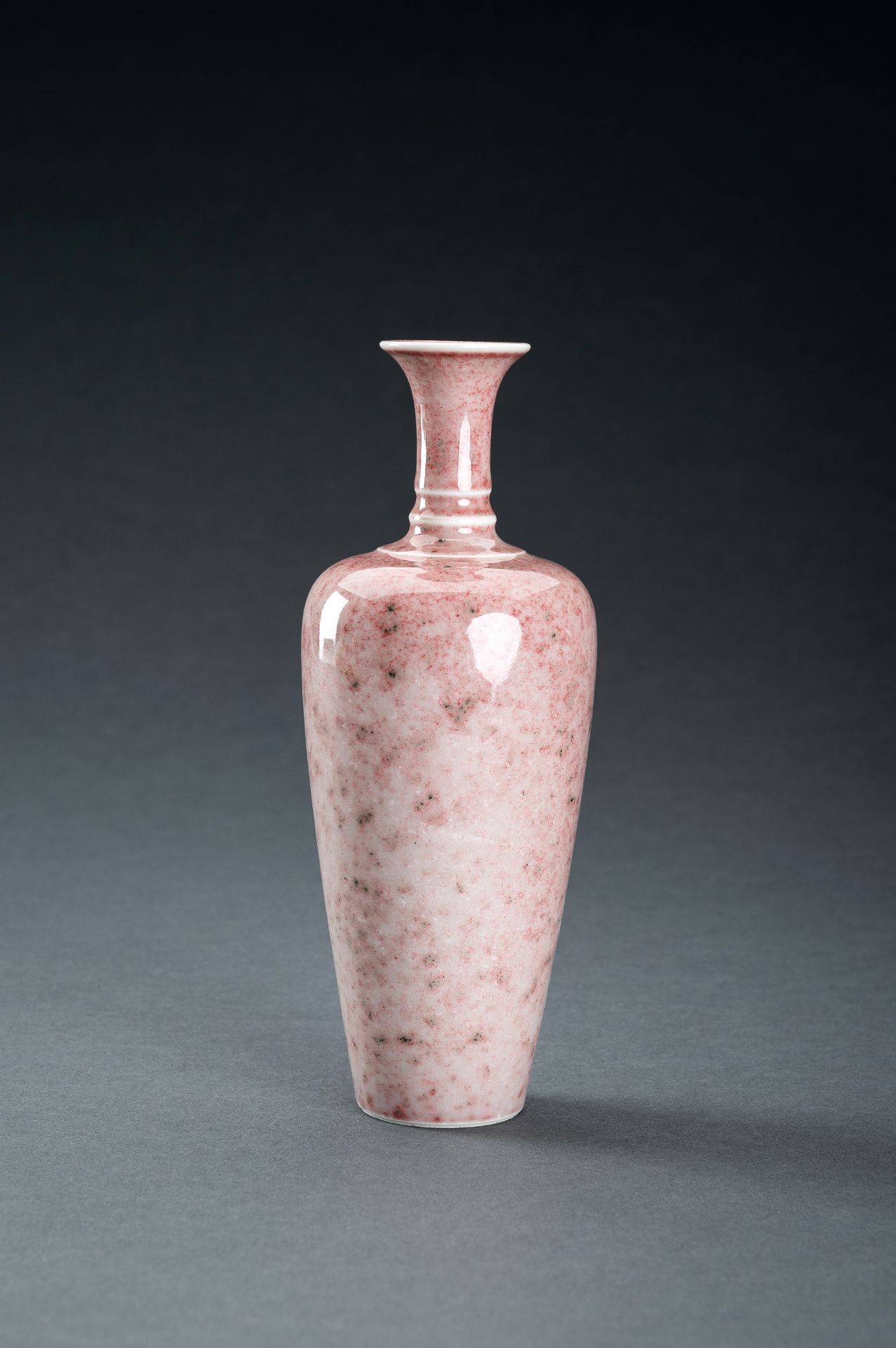 A PEACHBLOOM-GLAZED VASE, LIUYEPING - Image 9 of 13