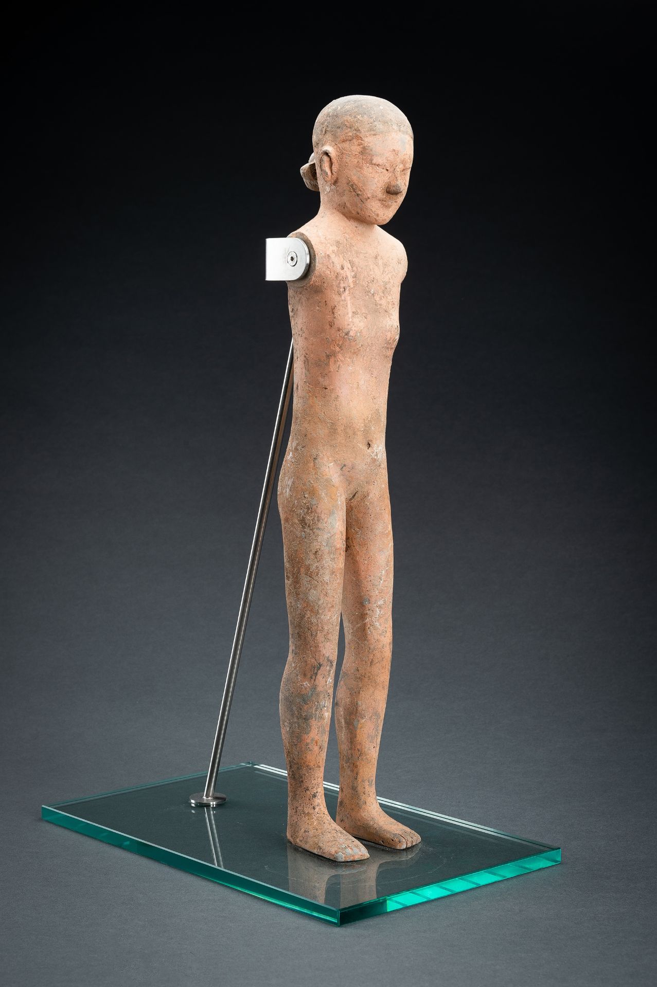 A RARE POTTERY FIGURE OF A FEMALE, WESTERN HAN - Image 10 of 16