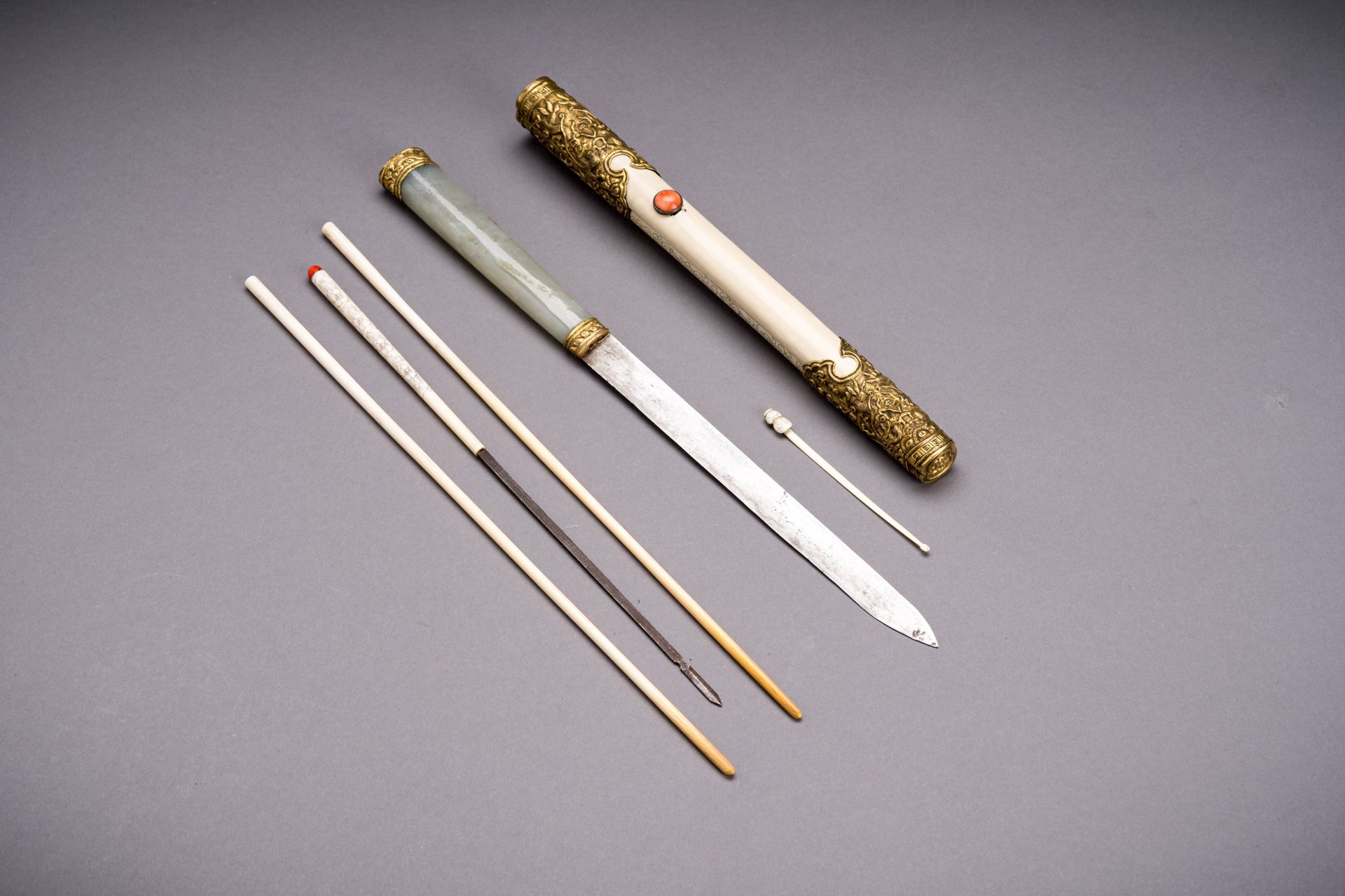 A JADE INSET CHOPSTICK TROUSSE SET, 1900s - Image 5 of 6